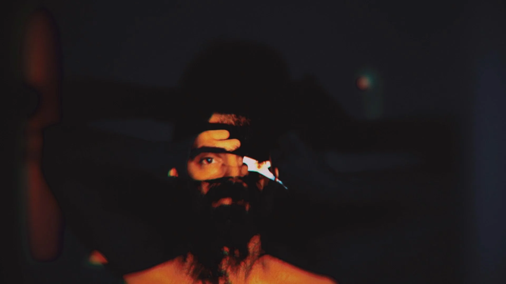 11-Regards Memory.mp4_snapshot_03.29.jpg