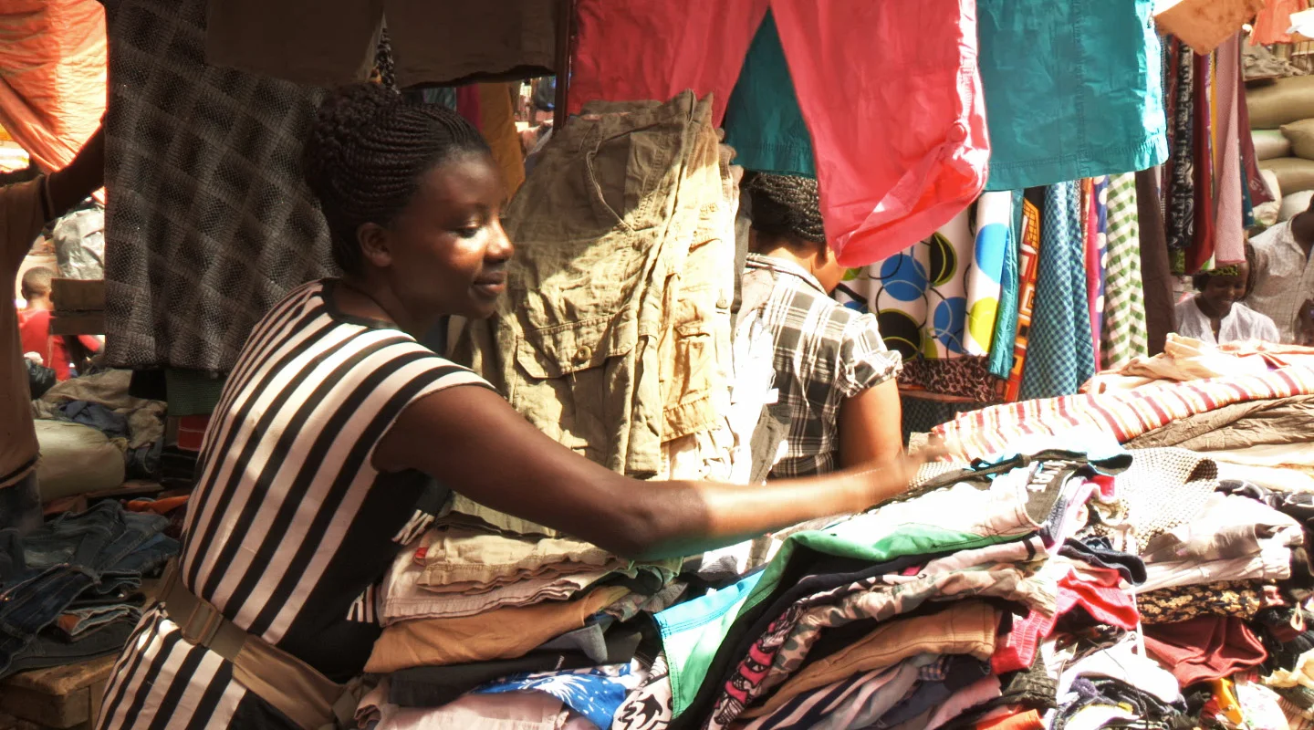 lady-market.jpg