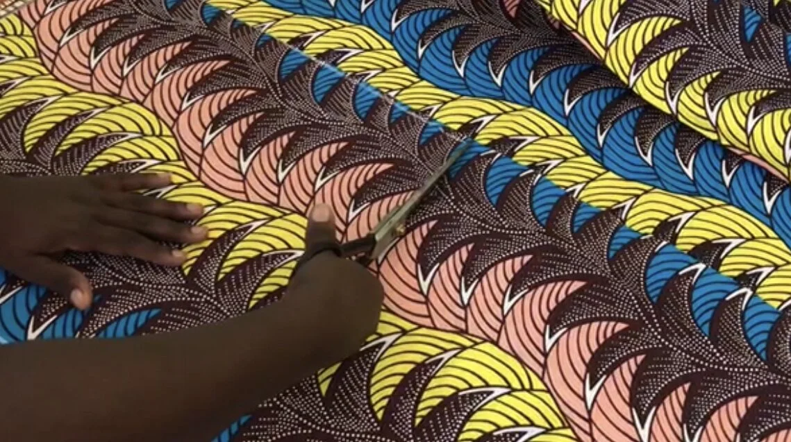 CUTTING KITENGE.jpg