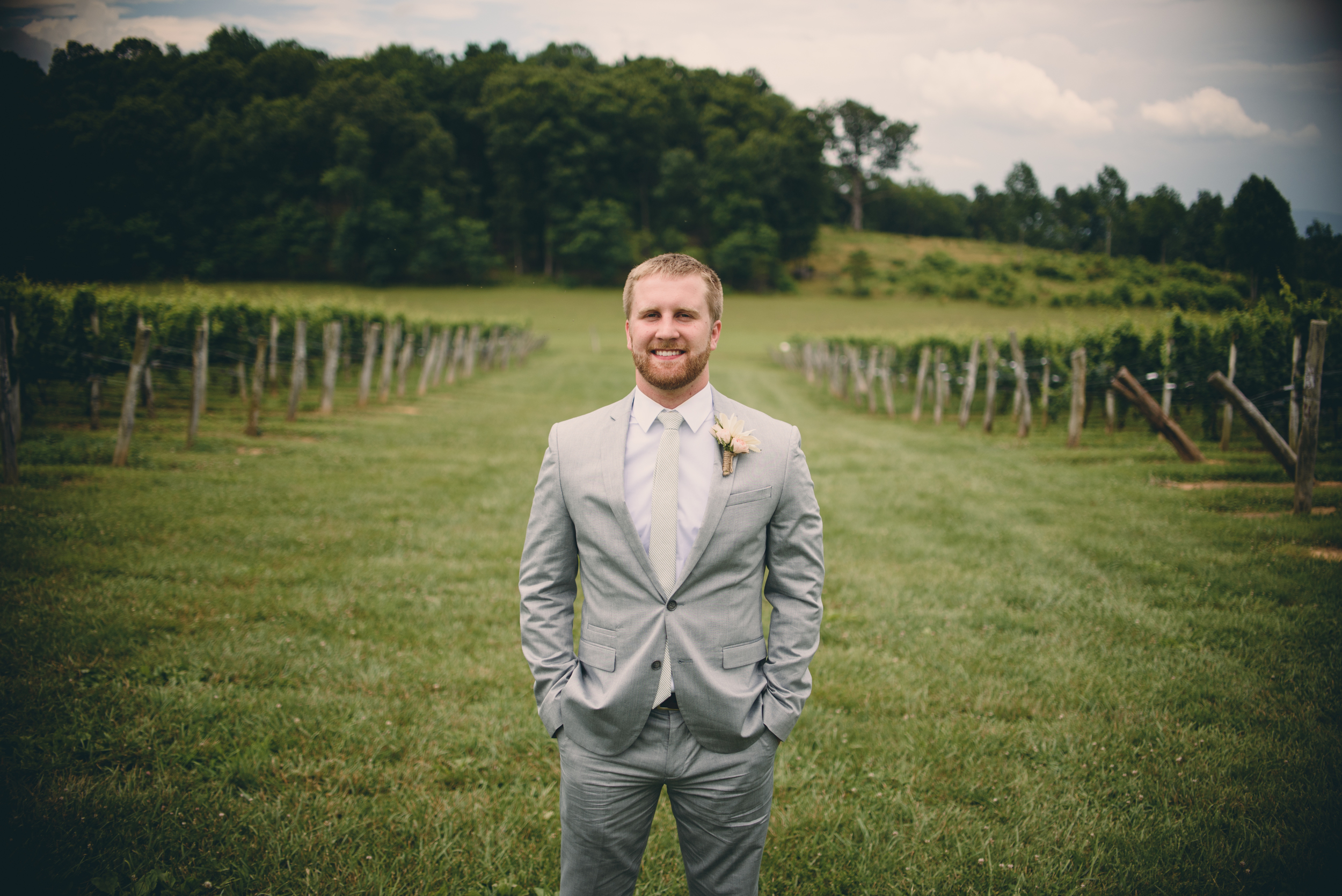 vamountainvineyards-weddings-weddingphotographer-virginia-patcoriphotography(253of800).jpg