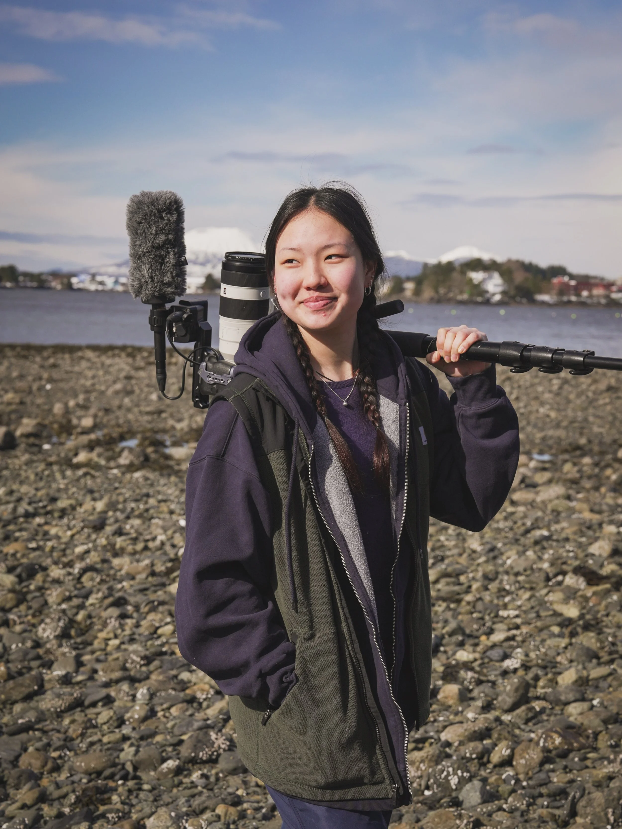 Obsessed 🤩 with this little portrait shoot we did with the film team for #TinyFish 

#documentary #film #filmmakinglife