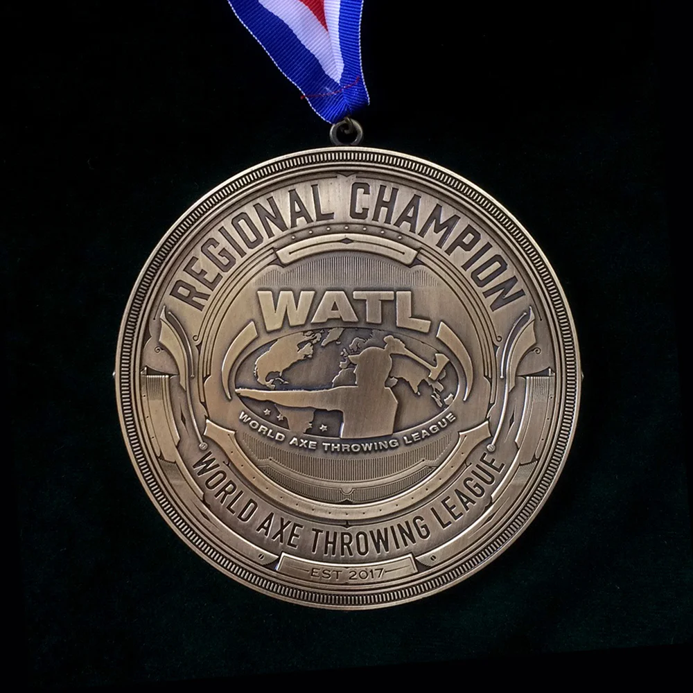 WATL-medal_tomasz-biernat-lettering_0003.jpg