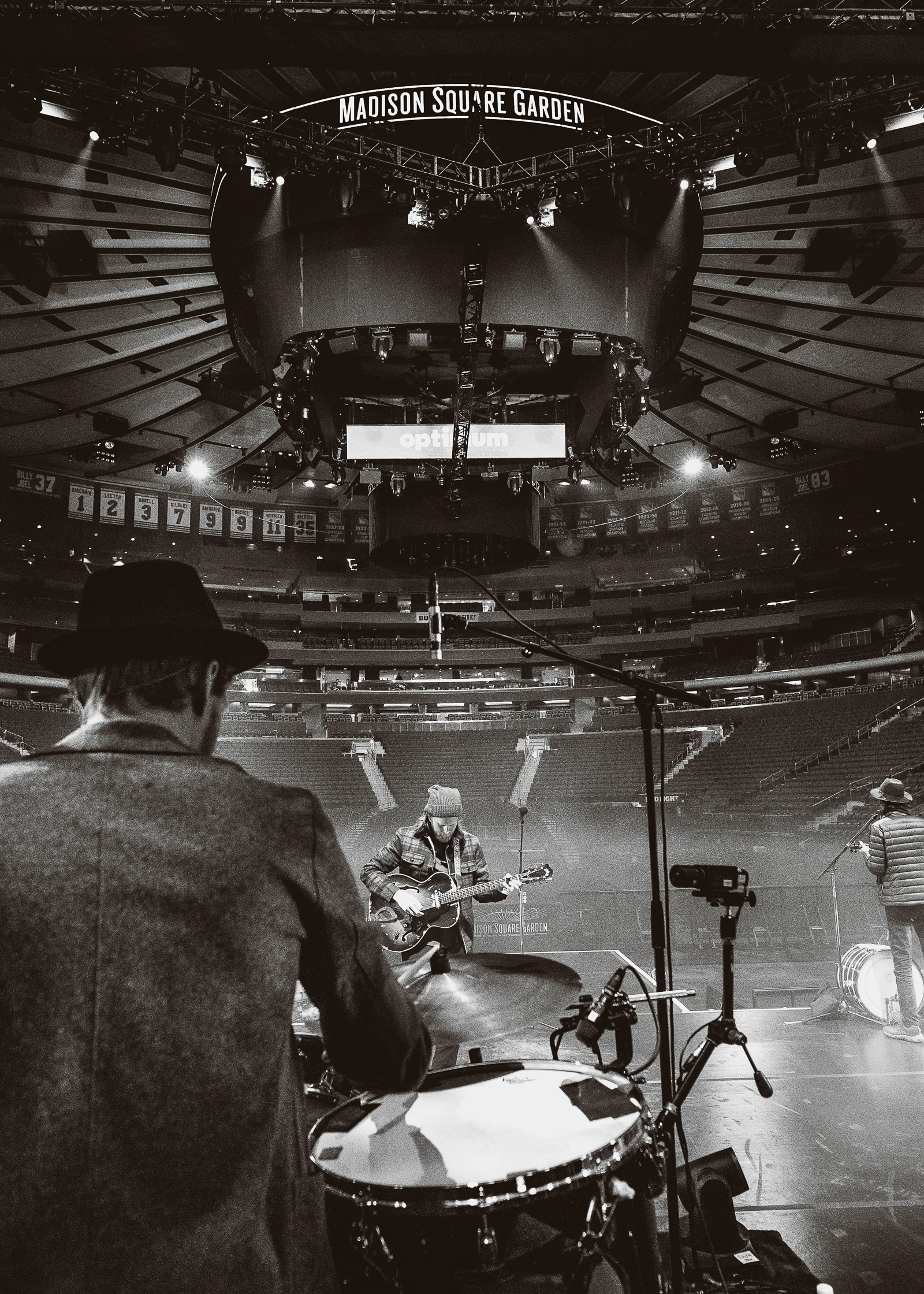 17.02.03 - lumineers MSG 0394 copy.jpg