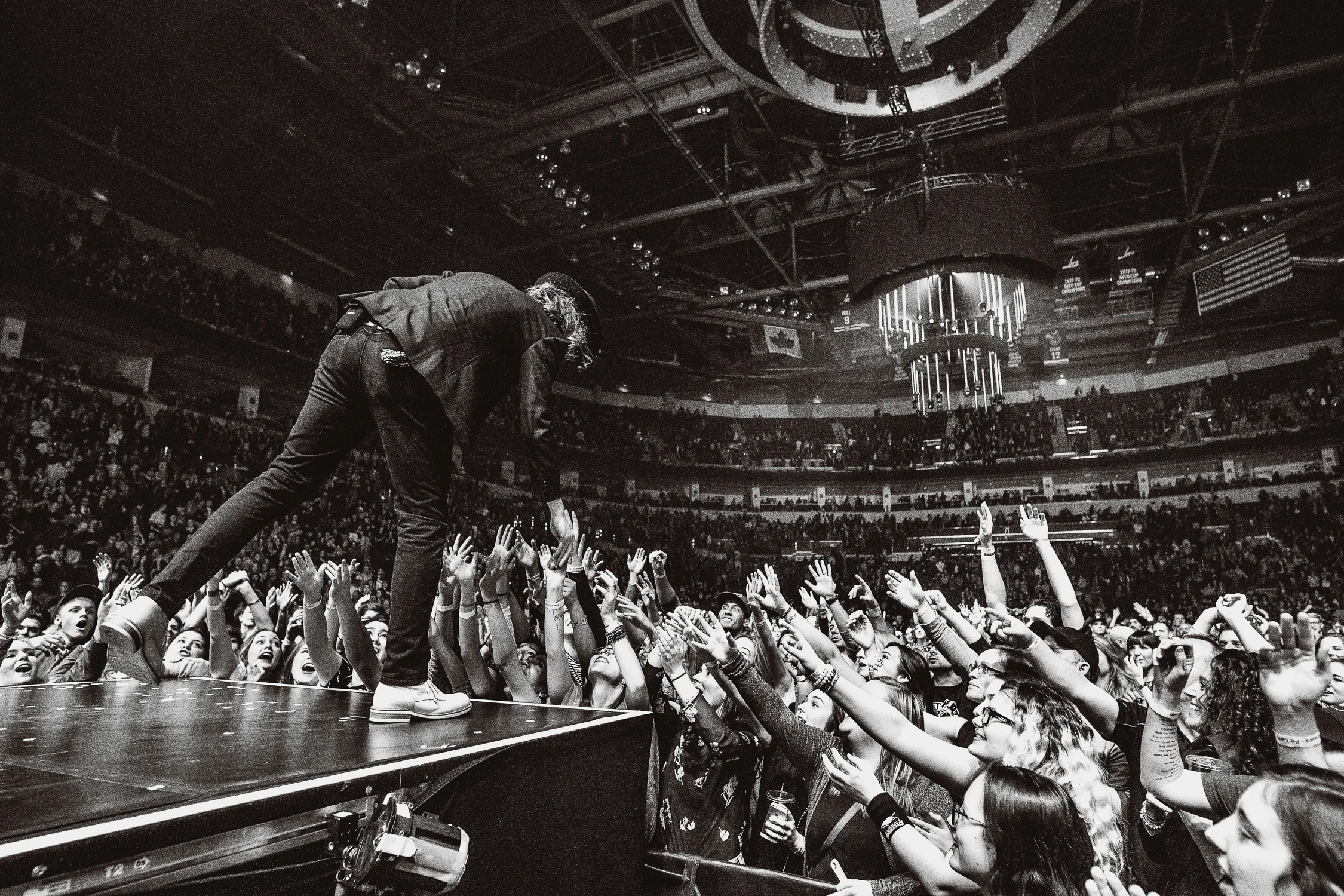 17.03.28 - lumineers WINNIPEG 0291 copy.jpg
