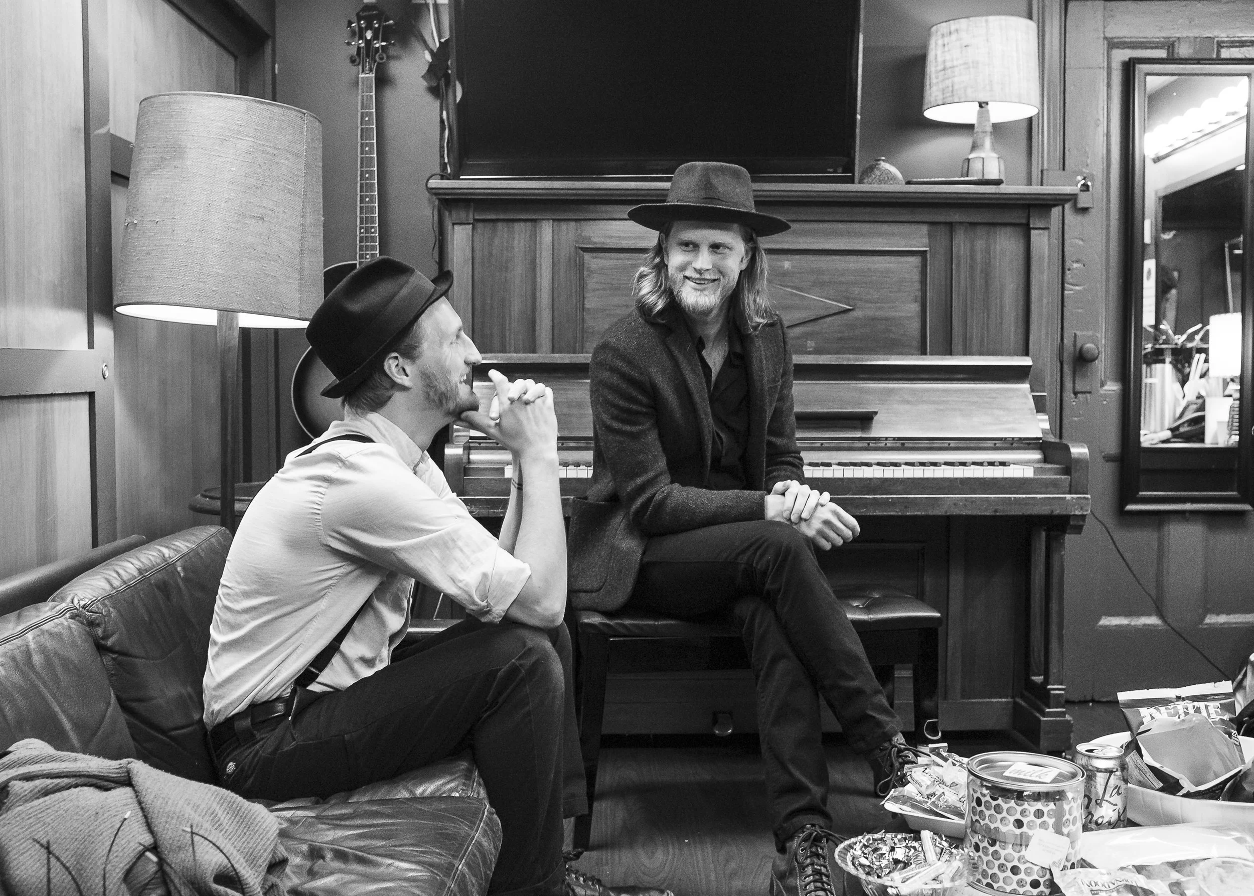 0053 17.02.01 - lumineers fallon FUJI 0030.jpg