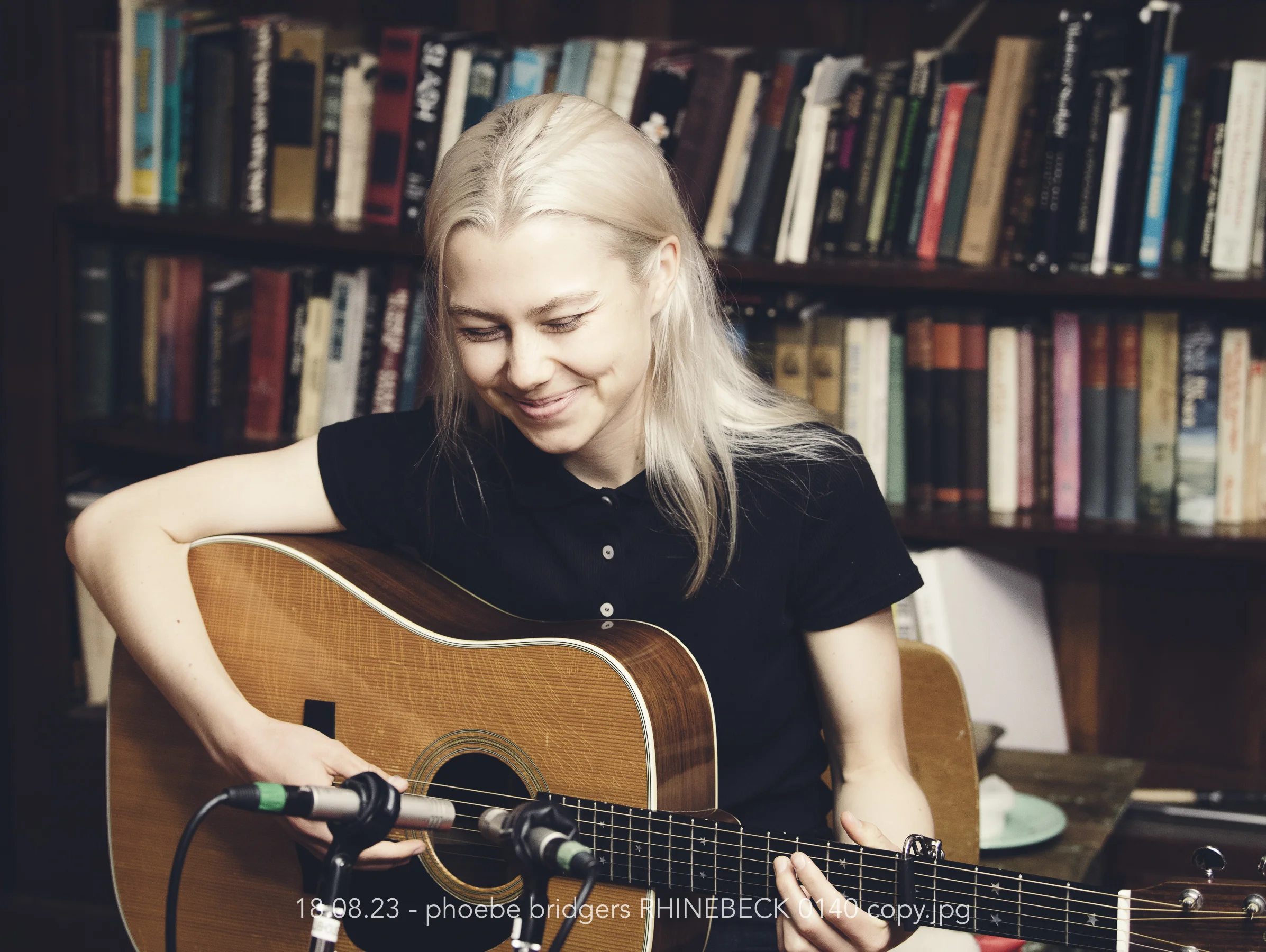 18.08.23 - phoebe bridgers RHINEBECK 0140 copy.JPG