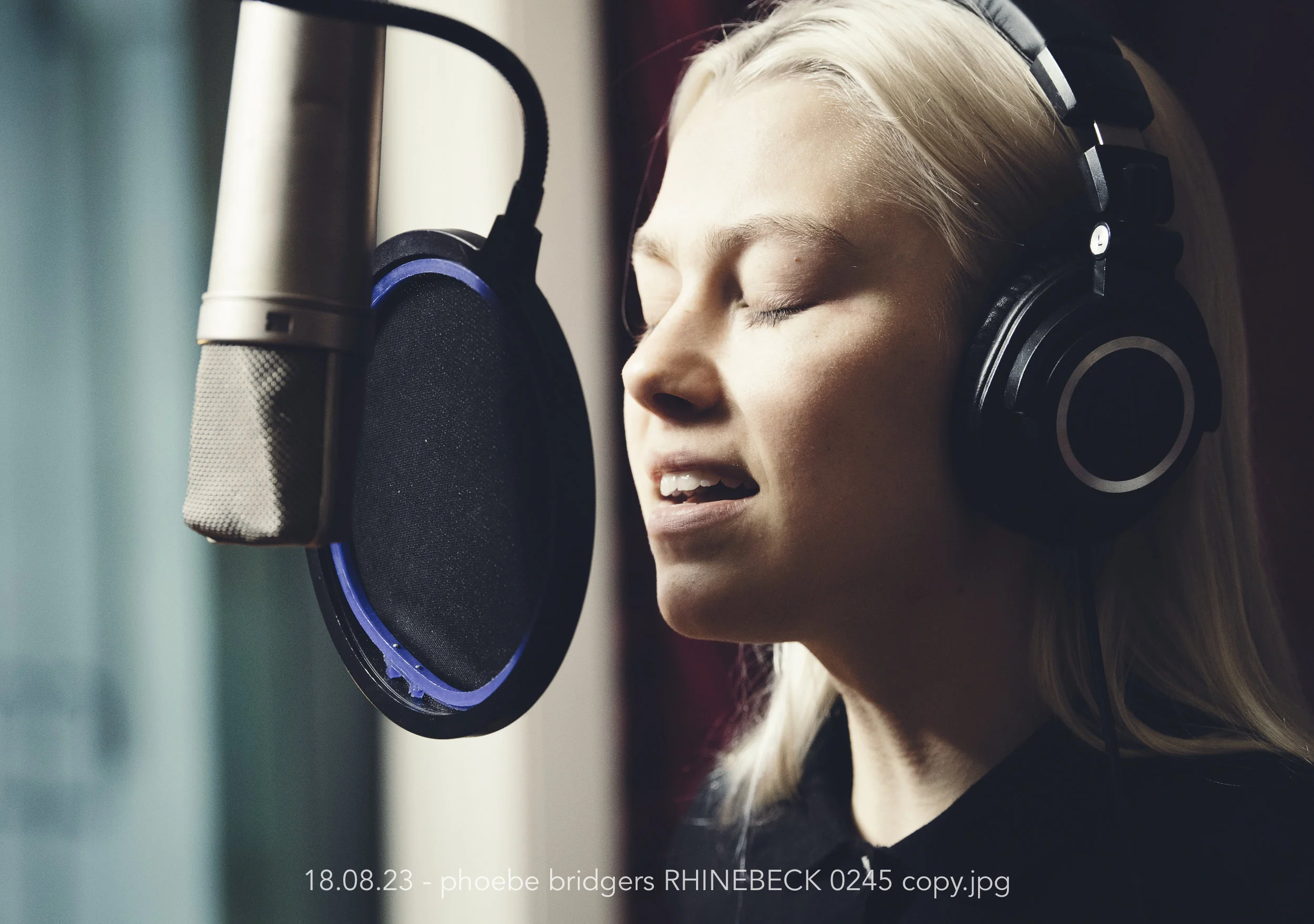 18.08.23 - phoebe bridgers RHINEBECK 0245 copy.JPG