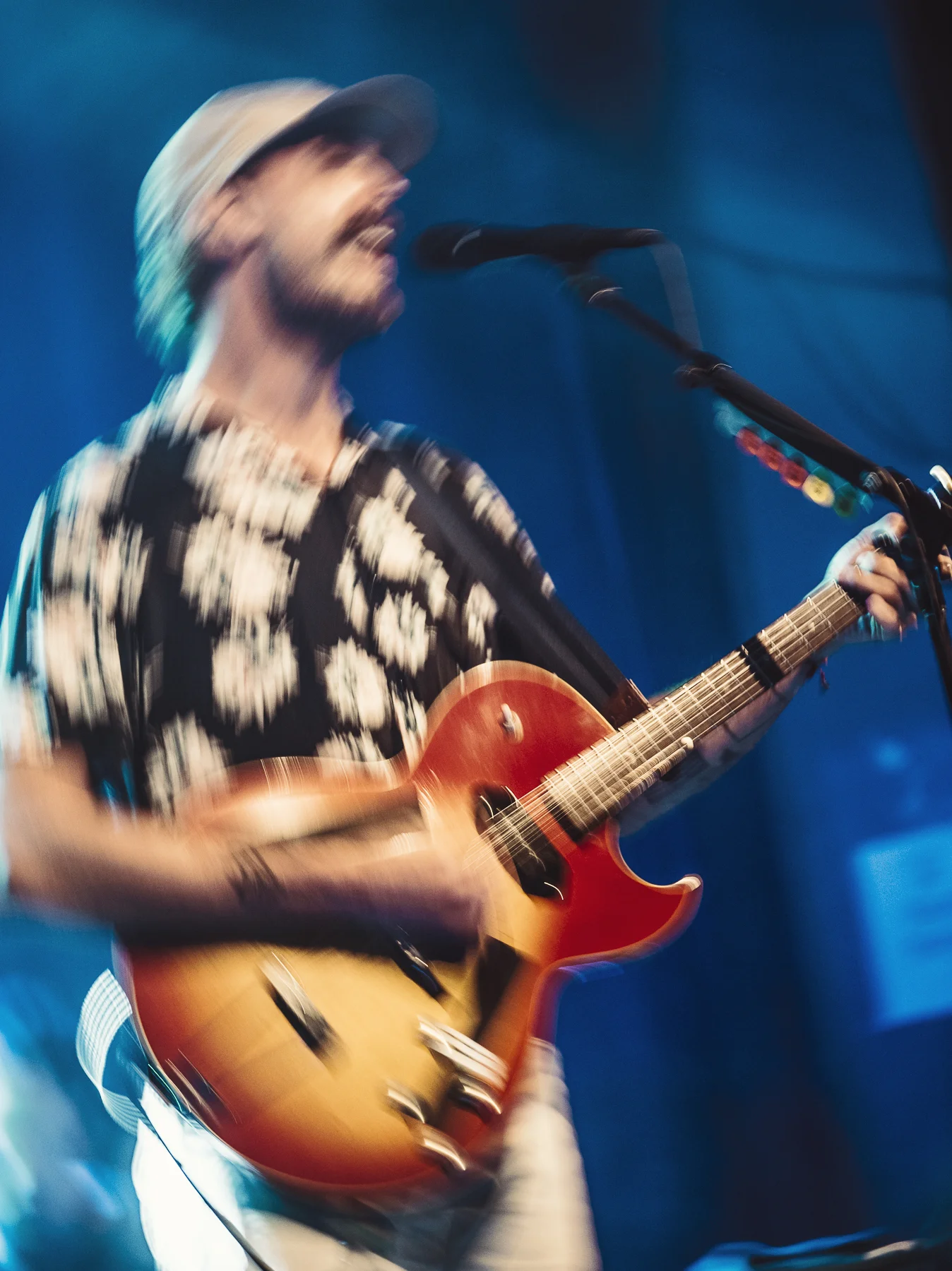 18.08.09 - rayland baxter BLUEBIRD 0112 copy.jpg