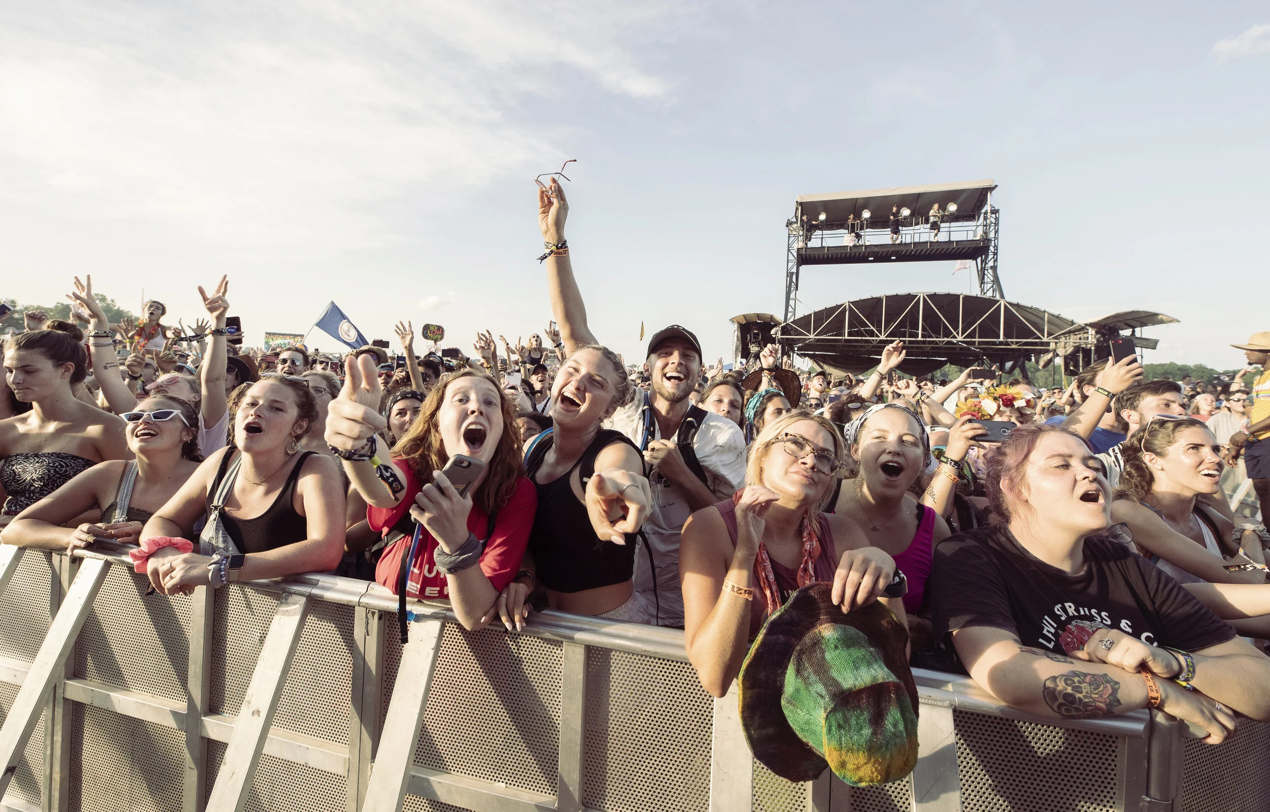 19.06.16 - lumineers - BONAROO 0436 copy.jpg