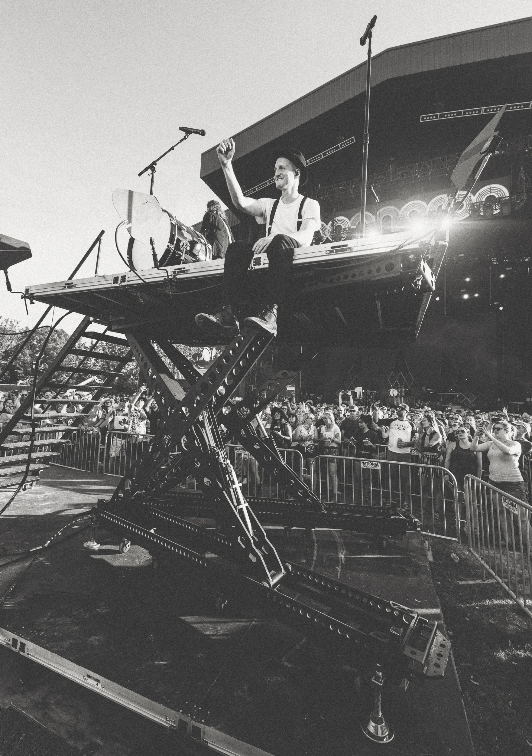 19.06.16 - lumineers - BONAROO 0448 copy.jpg