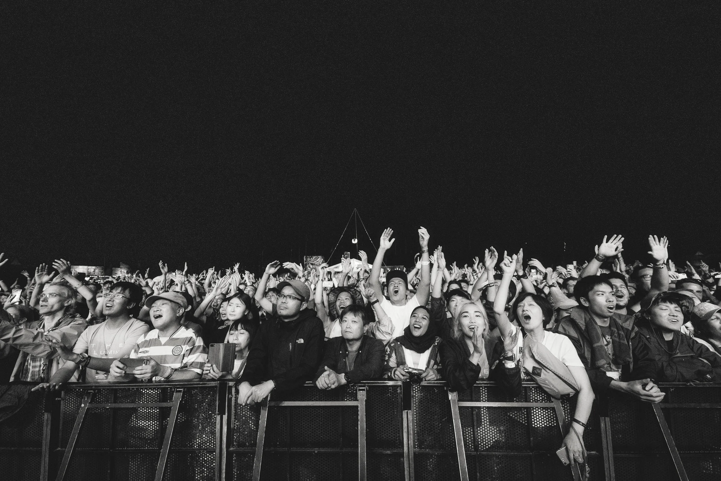 19.07.16 - lumineers FUJI ROCK 1642 copy.jpg
