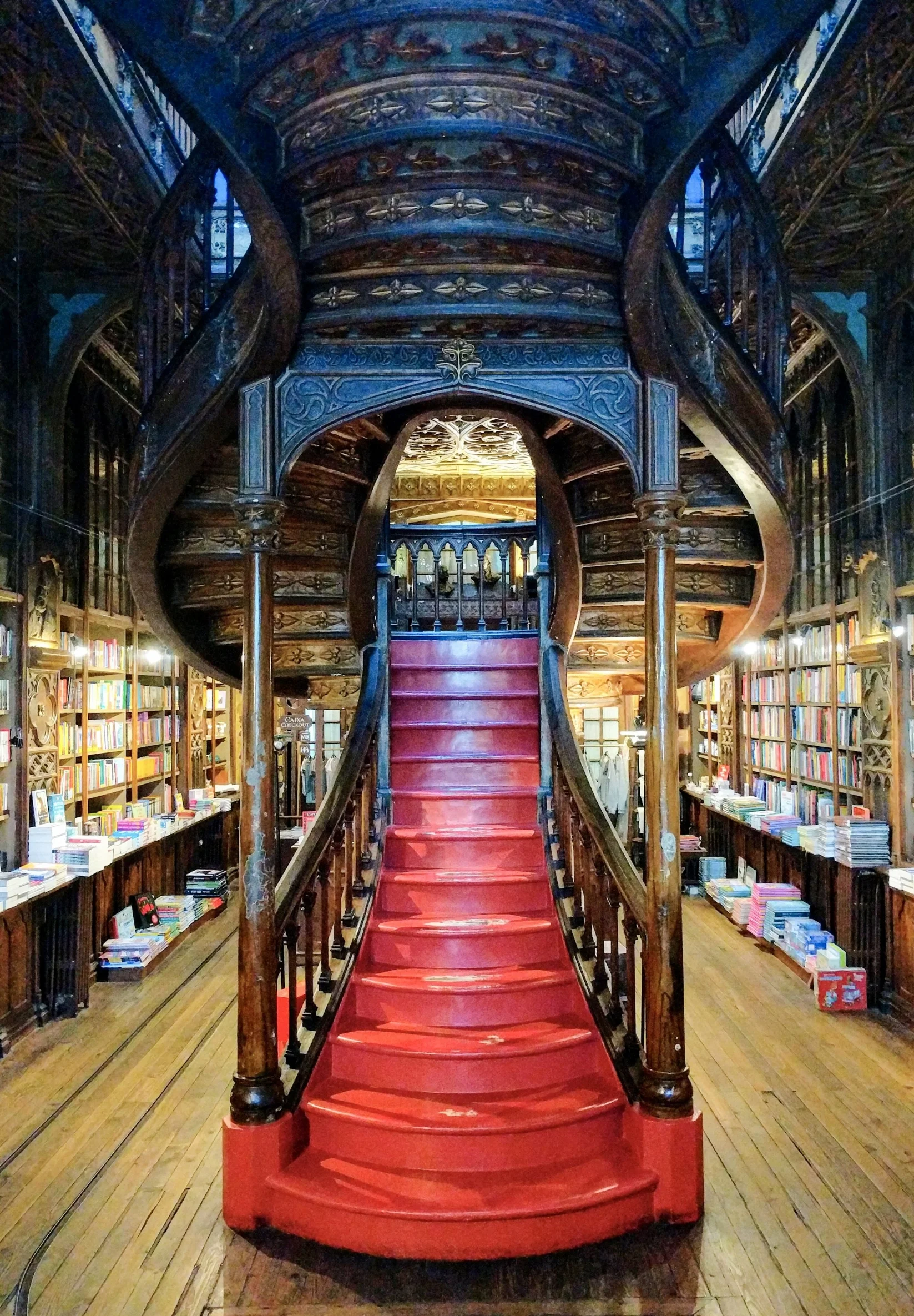 The famous staircase of Livraria Lello