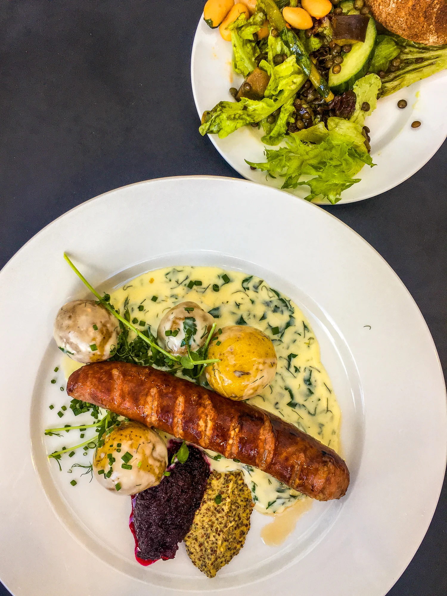 Isterband from Örserum with creamed potatoes, jam of beetroot and cider vinegar mustard at Syltan
