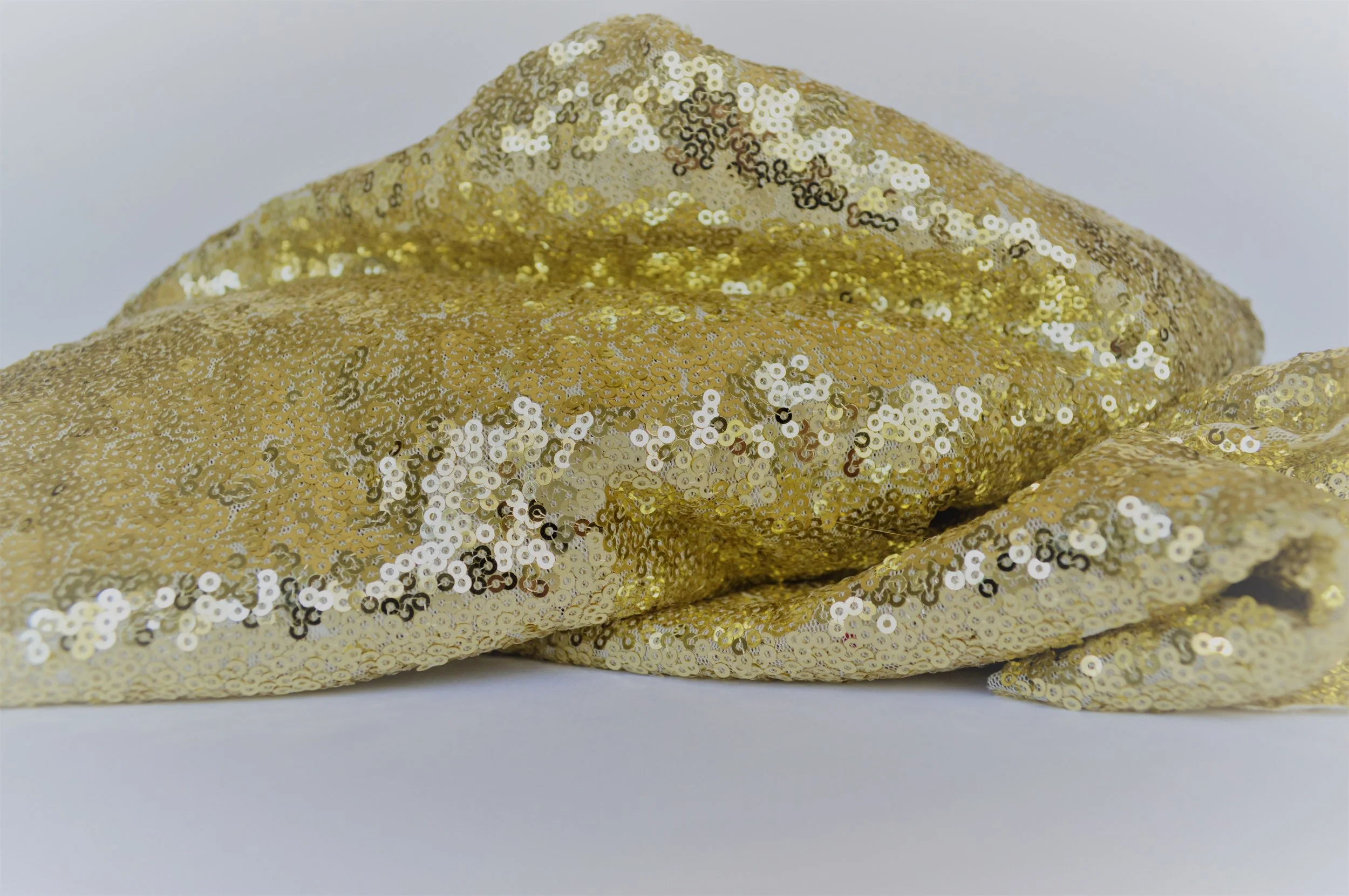 Gold Sequin Tablecloths/Runners dimensions: THREE sizes: 48''x48'', 14''x88'', & 48''x66'' >>>$4.00 each<<<