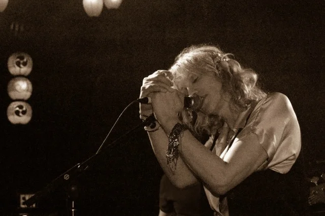COURTNEY LOVE LIVE