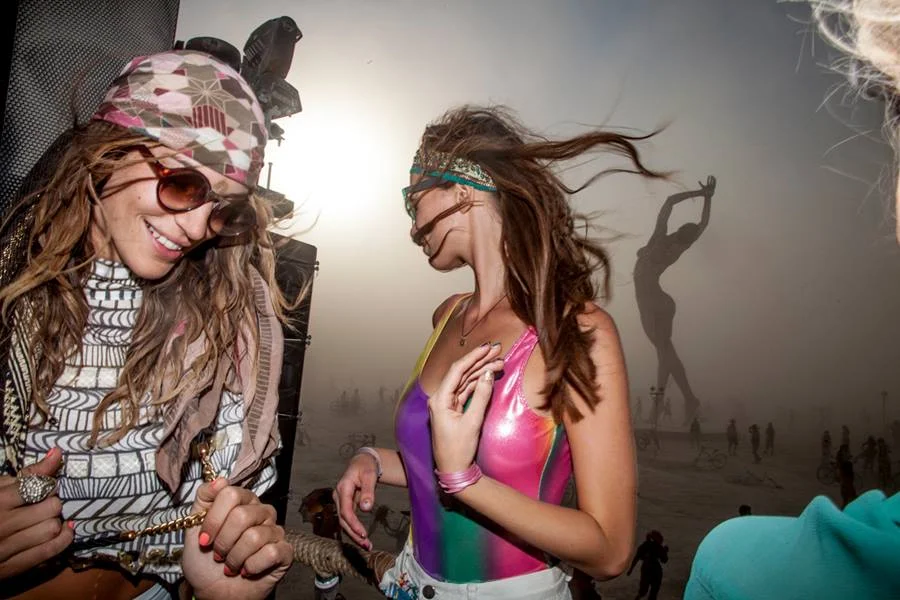 A COMPILATION OF BEAUTIFUL VISUALS FROM BURNING MAN 2013