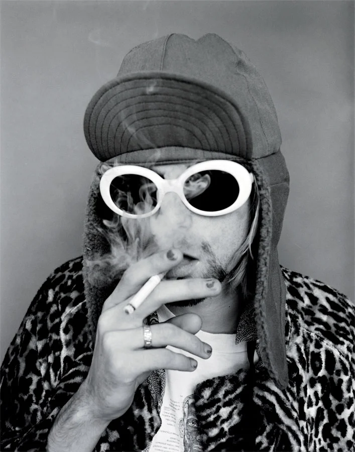 Kurt_Pink_Smoking_BW_forpo-copy.jpg