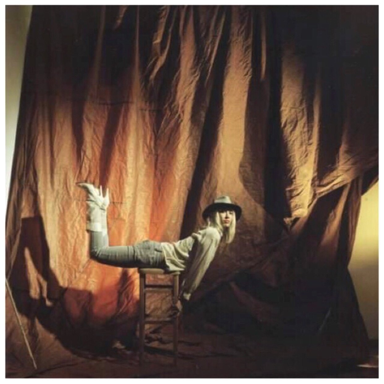 CRISTINA RESTREPO LOBO