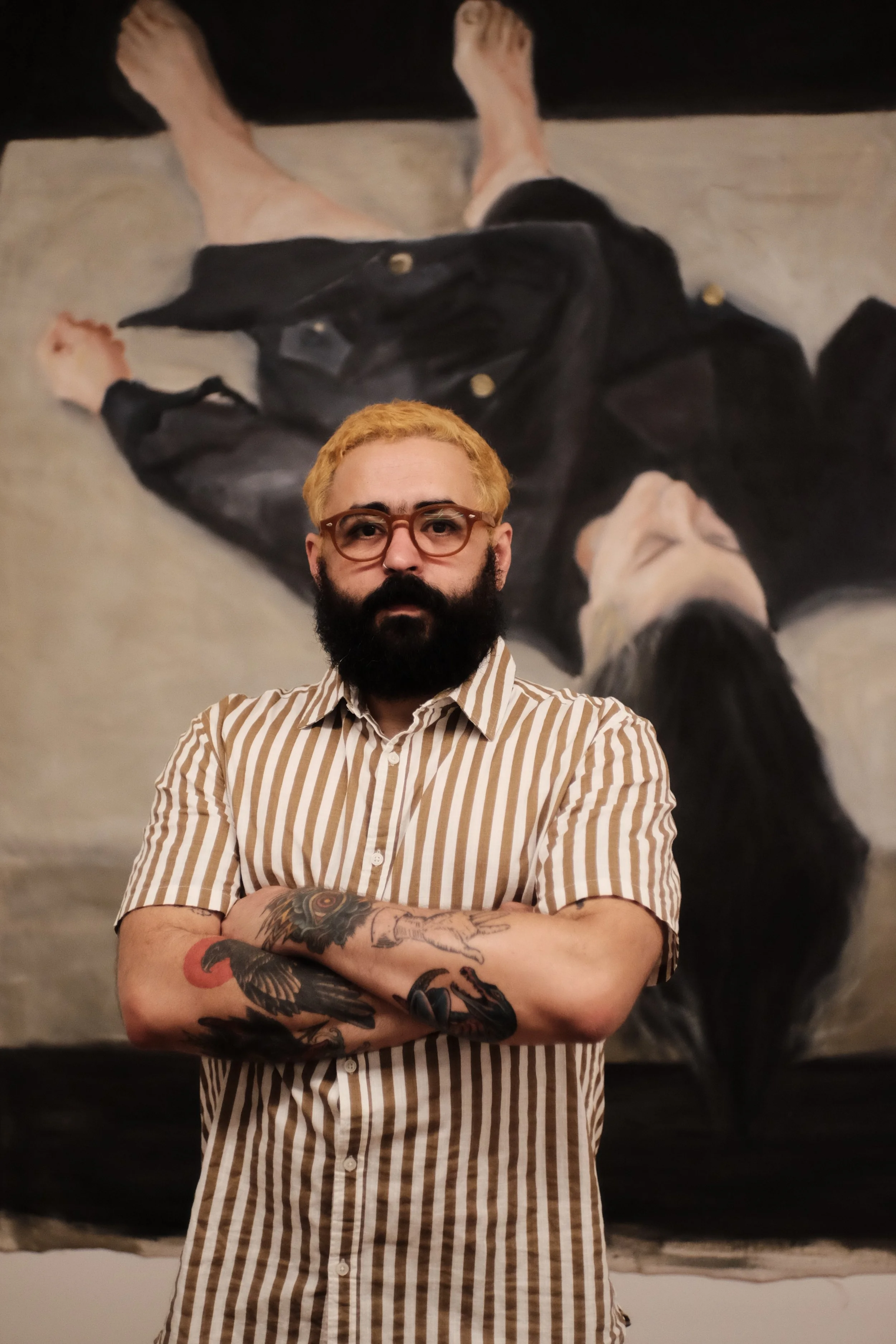 Canvas Chronicles: Juliano Mazzuchini's Artistic Odyssey through Streets, Stories, and Silent Gestures