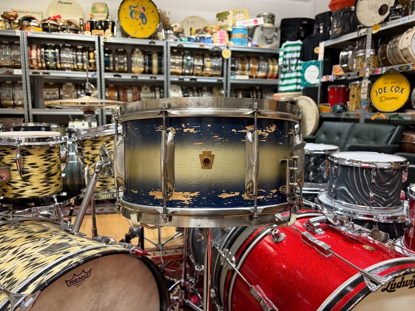 Just off the workbench&hellip; 

Early 1940s WFL &lsquo;Professional Paramount&rsquo; 14x7&rdquo; in original Black and Silver Lacquer. 3-ply shell, all original nickel over brass hardware including double flange hoops and Zephyr lugs.