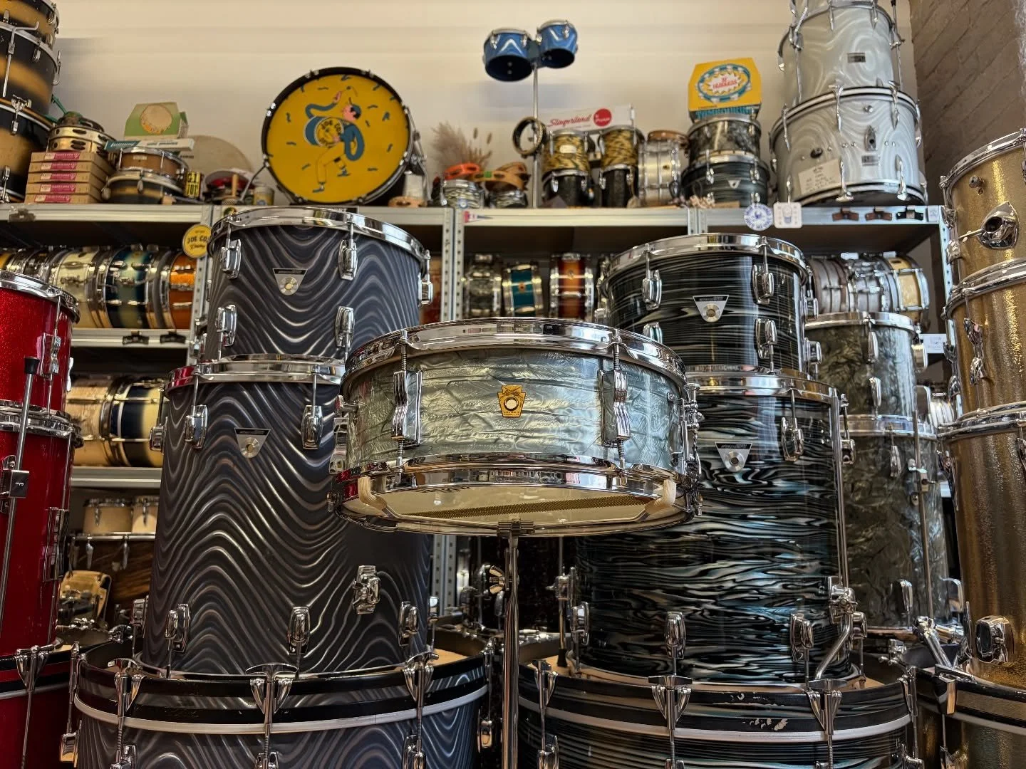 Fresh off my workbench&hellip; Oct 20 1961 Ludwig &lsquo;Pioneer&rsquo; 14x5&rdquo; in original Sky Blue Pearl. 

Legendary 3-ply shell and fitted with original hardware all round including chrome over brass hoops, internal dampener, first generation