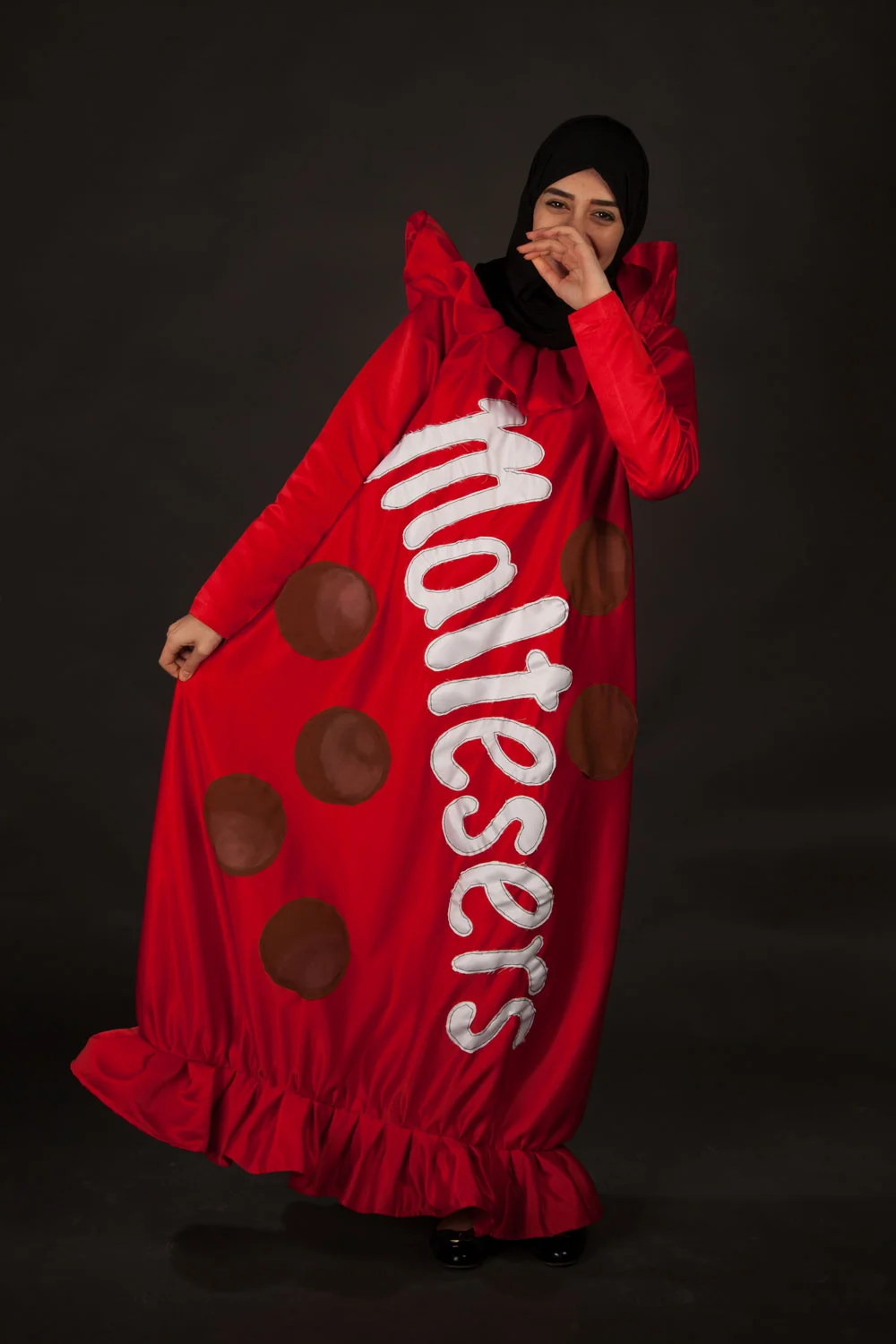 surface_f14_costume_sara_almuftah_studio.jpg