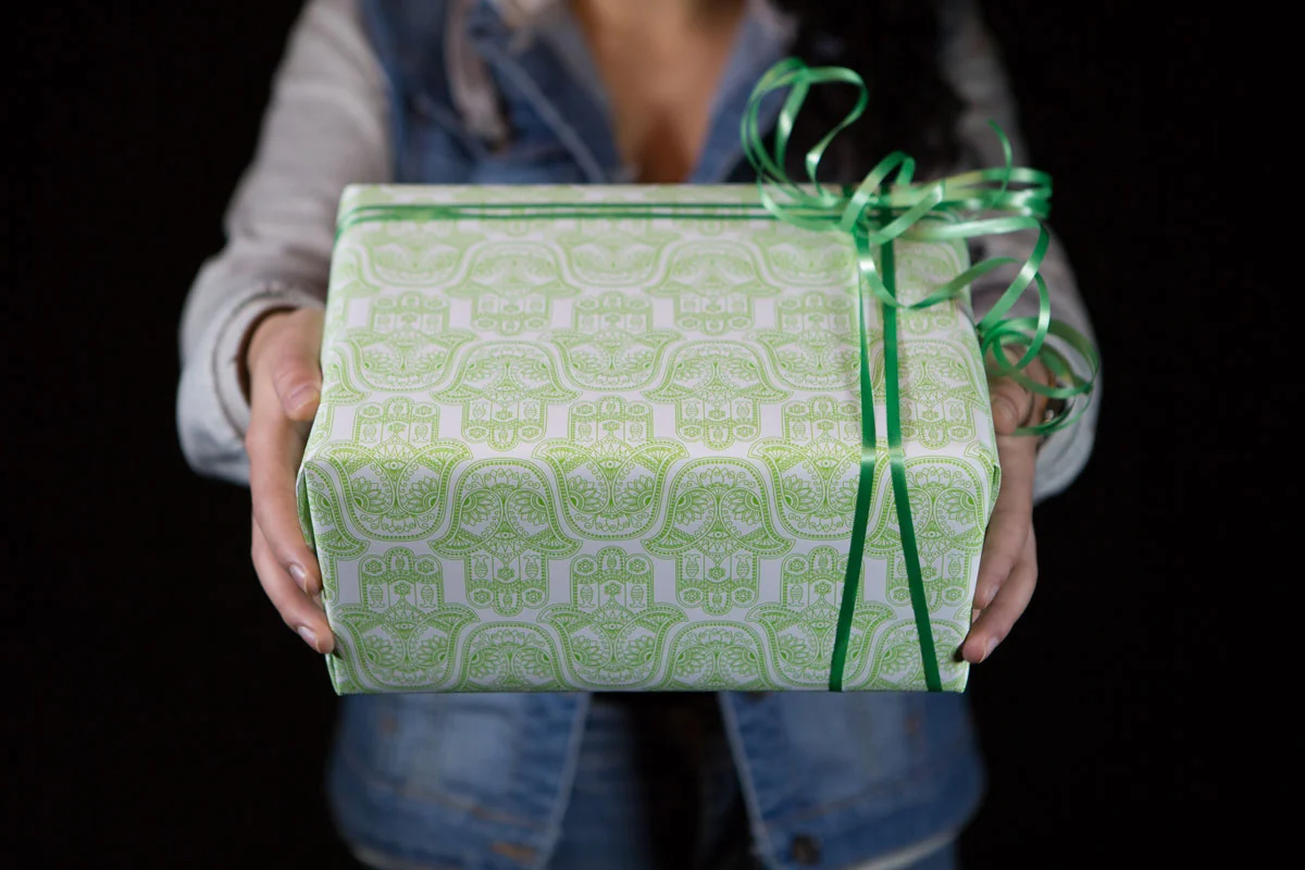 haidy_rashid_surface_s16_giftwrap.jpg