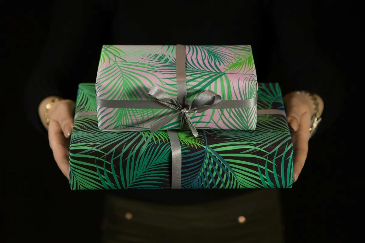 yasamin_shaikhi_surface_s16_giftwrap-2108.jpg