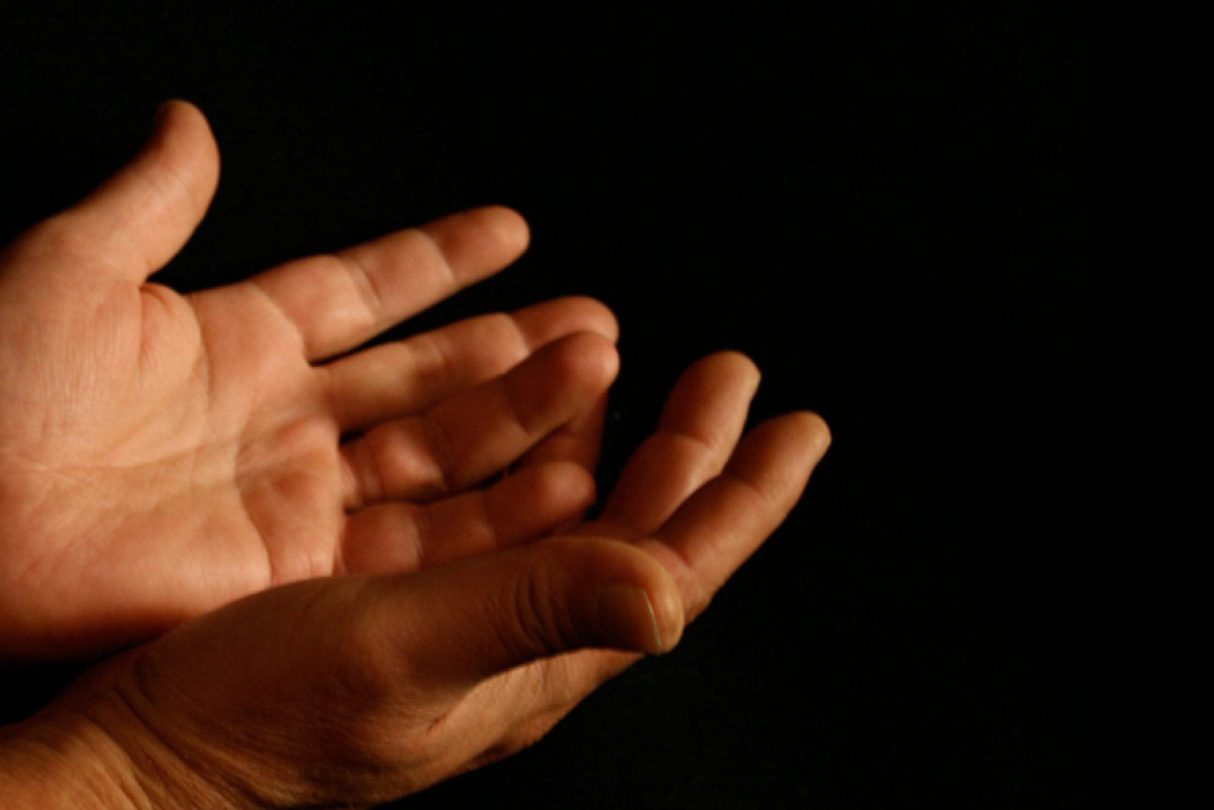 Молитва женщины. @empty_09. Empty handed. Empty handed. Hands hands album cover.