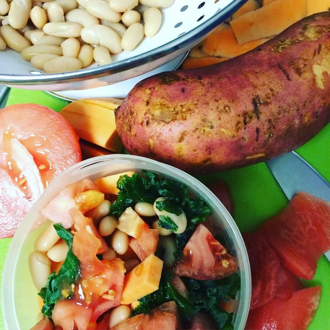 #Sunday #bulkcooking has begun! Started with Theo’s meal for the week: sweet potato, white kidney beans, kale, and a little tomato. I didn’t use the skin of the tomato in the purée, since it can be a little hard to digest; instead I ate it as a snack while I was cooking! :) I also shaved the sweet potato and will use the skin to make #sweetpotatohusks. So good!! Will definitely show how to make in a following post. http://ift.tt/1jIrybA