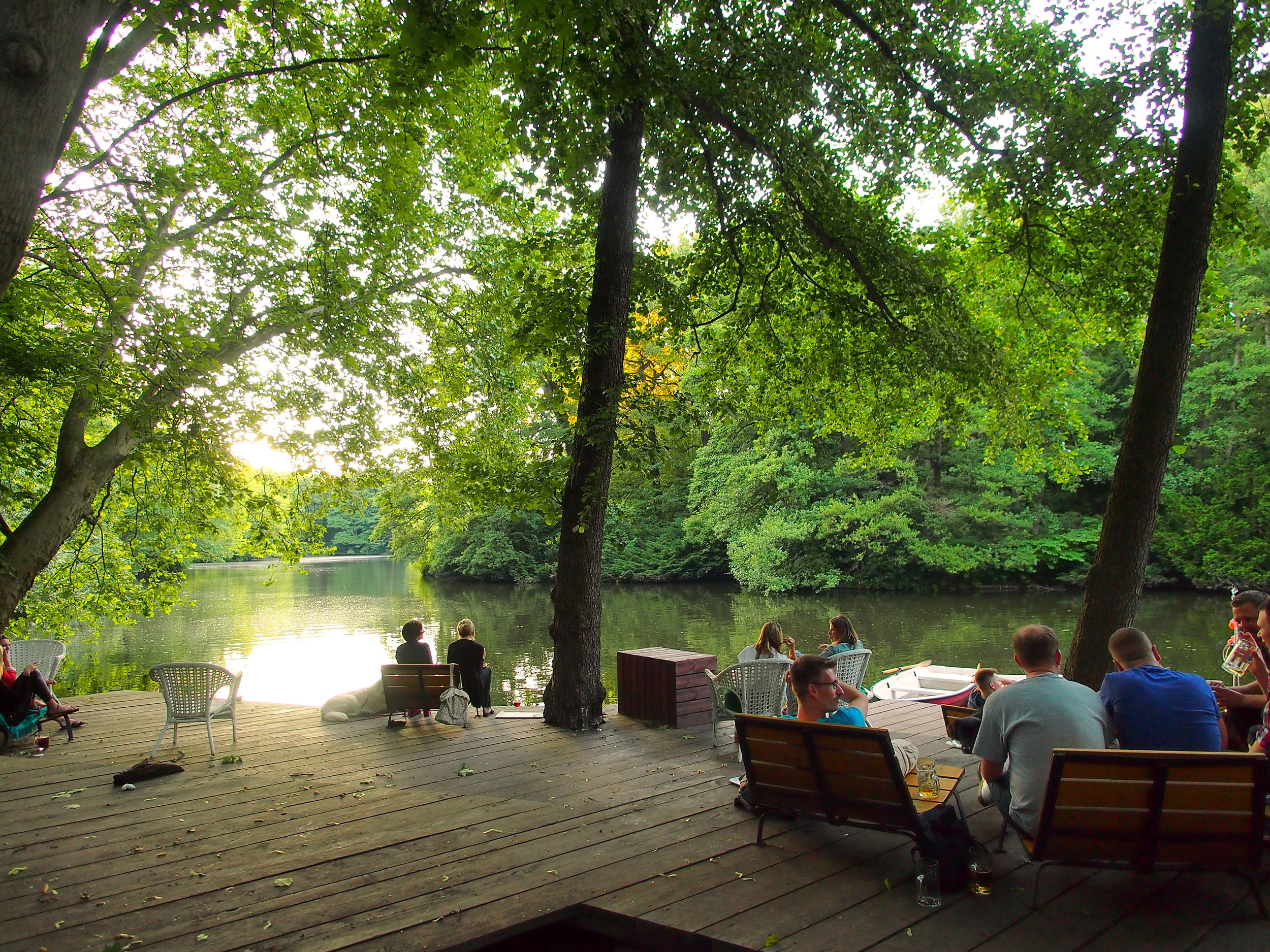 cafe am neuen see image 6.jpg