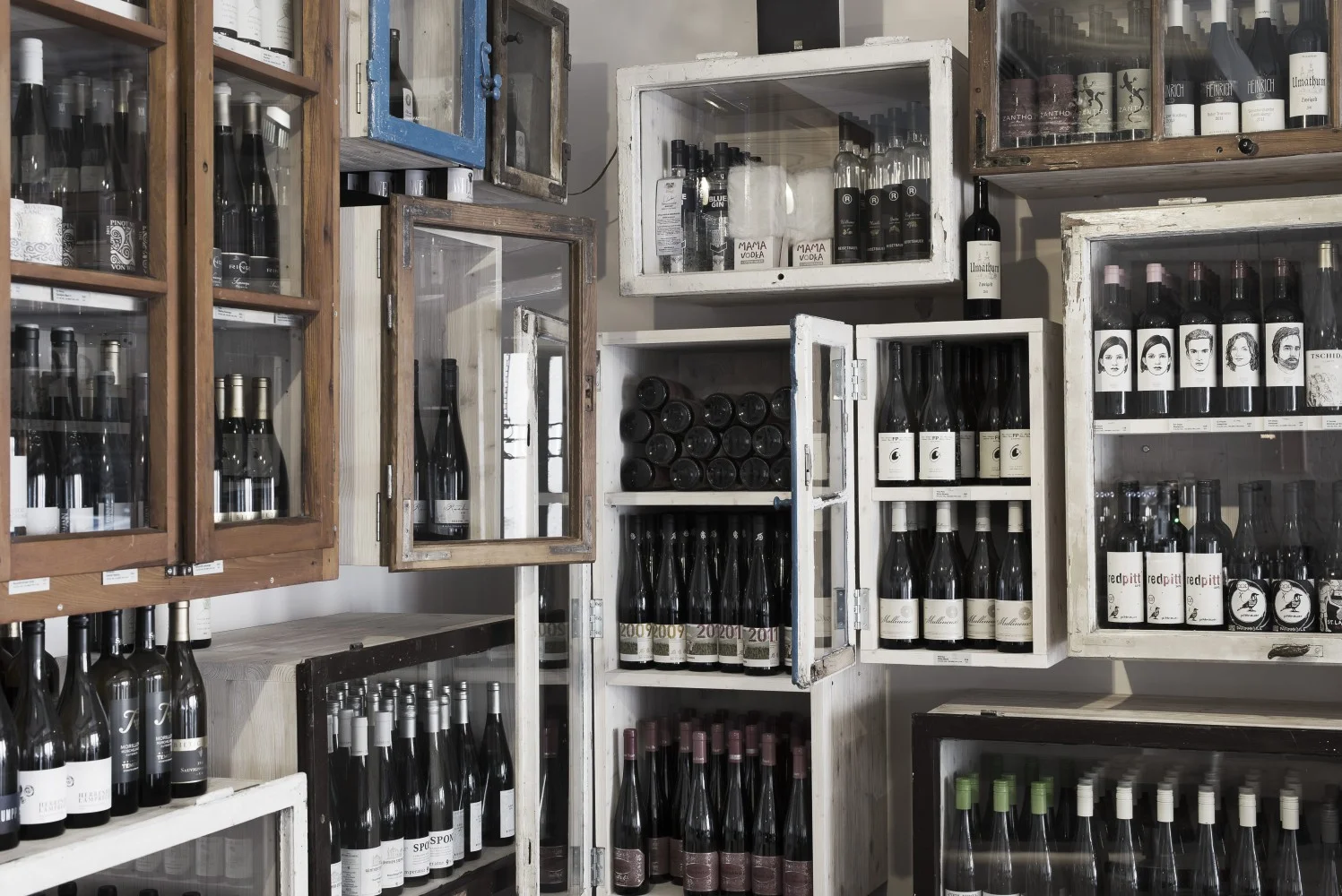 cordor bar image 2.jpg