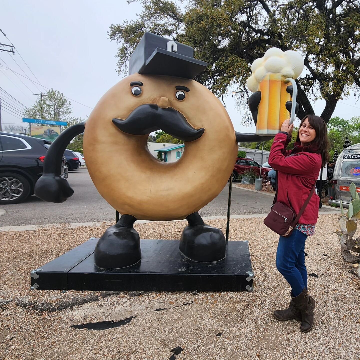 Everything is bigger in Texas! Spent a wild weekend with my best friends exploring the beautiful city of Austin. Can't wait to go back. #austintexas #keepaustinweird