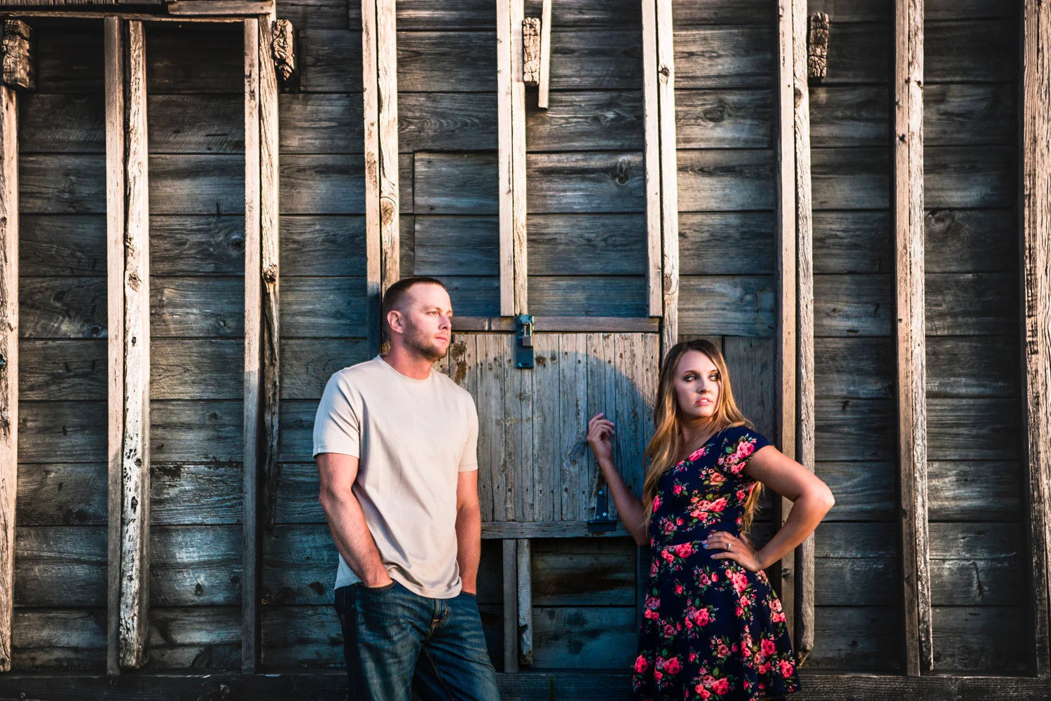 Engagement with a rustic barn at Sandstone Ranch. Take by Jared M. Gant