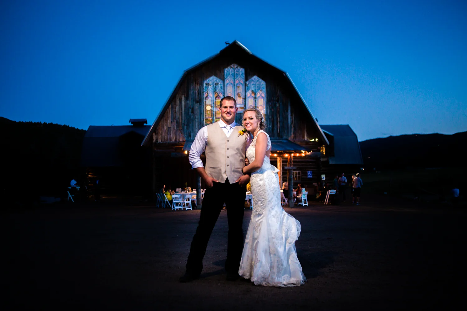 Wedding at The Barn at Evergreen Memorial. Photographed by JMGant Photography.