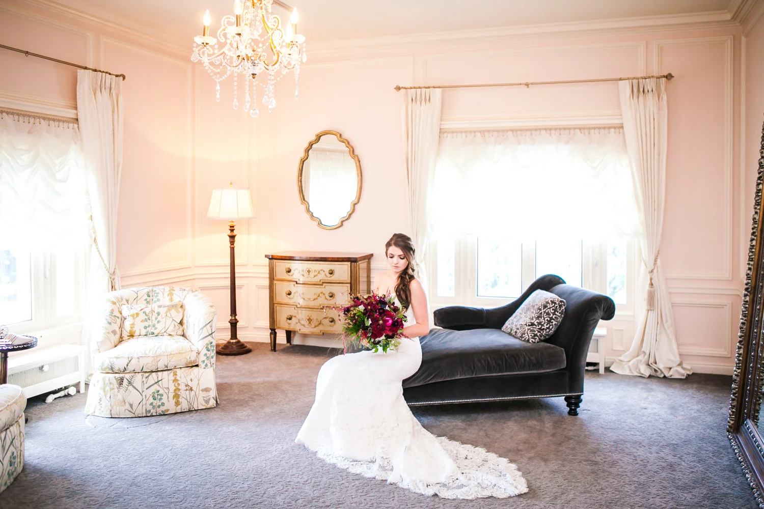 Bride in bridal suite at Highlands Ranch Mansion. Photographed by JMGant Photography, Denver Colorado wedding photographer. 