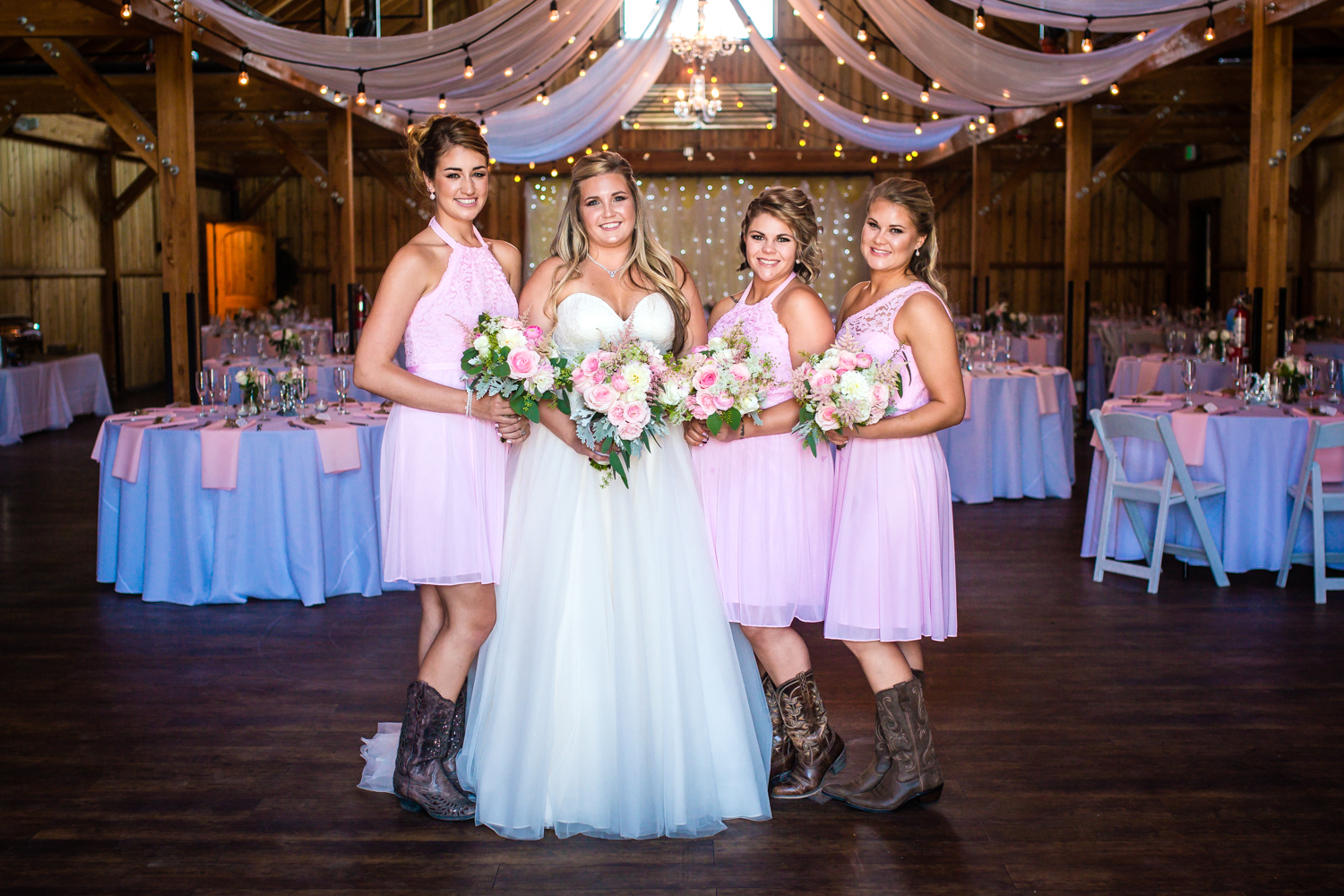 Wedding picture at the Big Red Barn at Highland Meadows Golf Course. Phototgraphed by Jared M. Gant of JMGant Photography. 