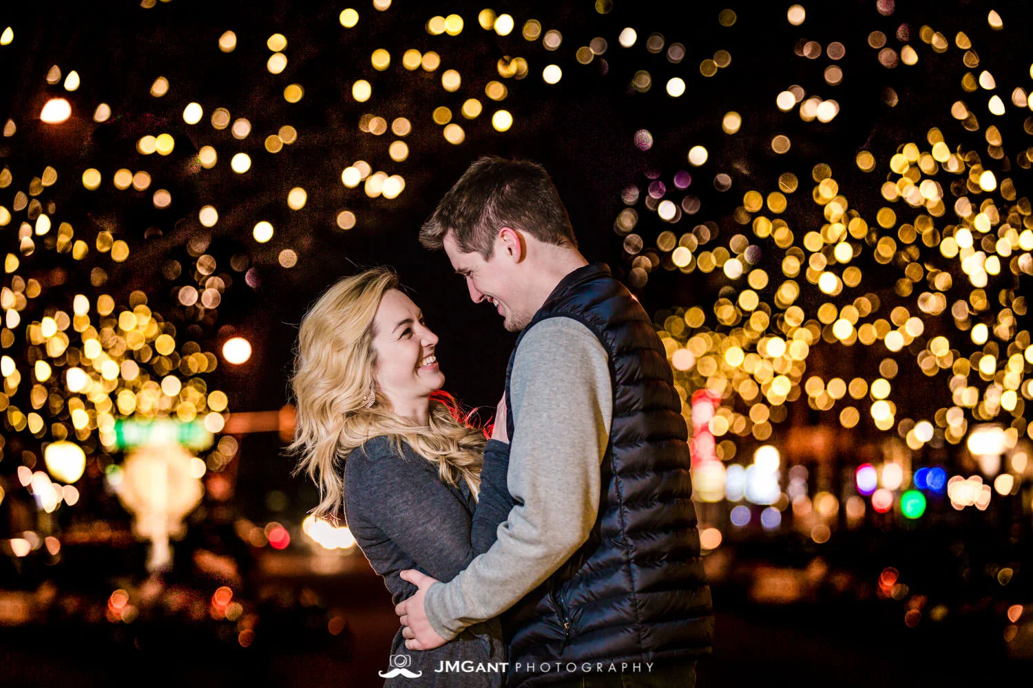 Fort Collins engagement pictures by JMGant Photography. Fort Collins Wedding Photography | Horsetooth Reservoir engagements | Sunset engagements | northern colorado engagements