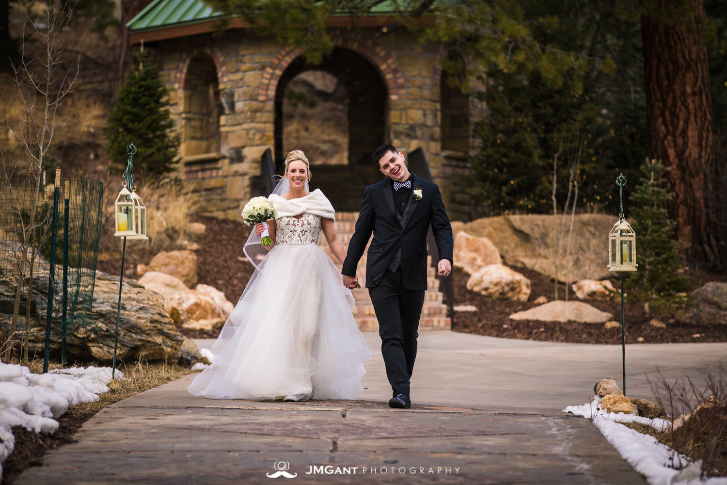Stunning elegant wedding at the Della Terra Mountain Chateau in Estes Park Colorado. Photographed by Jared M. Gant of JMGant Photography.