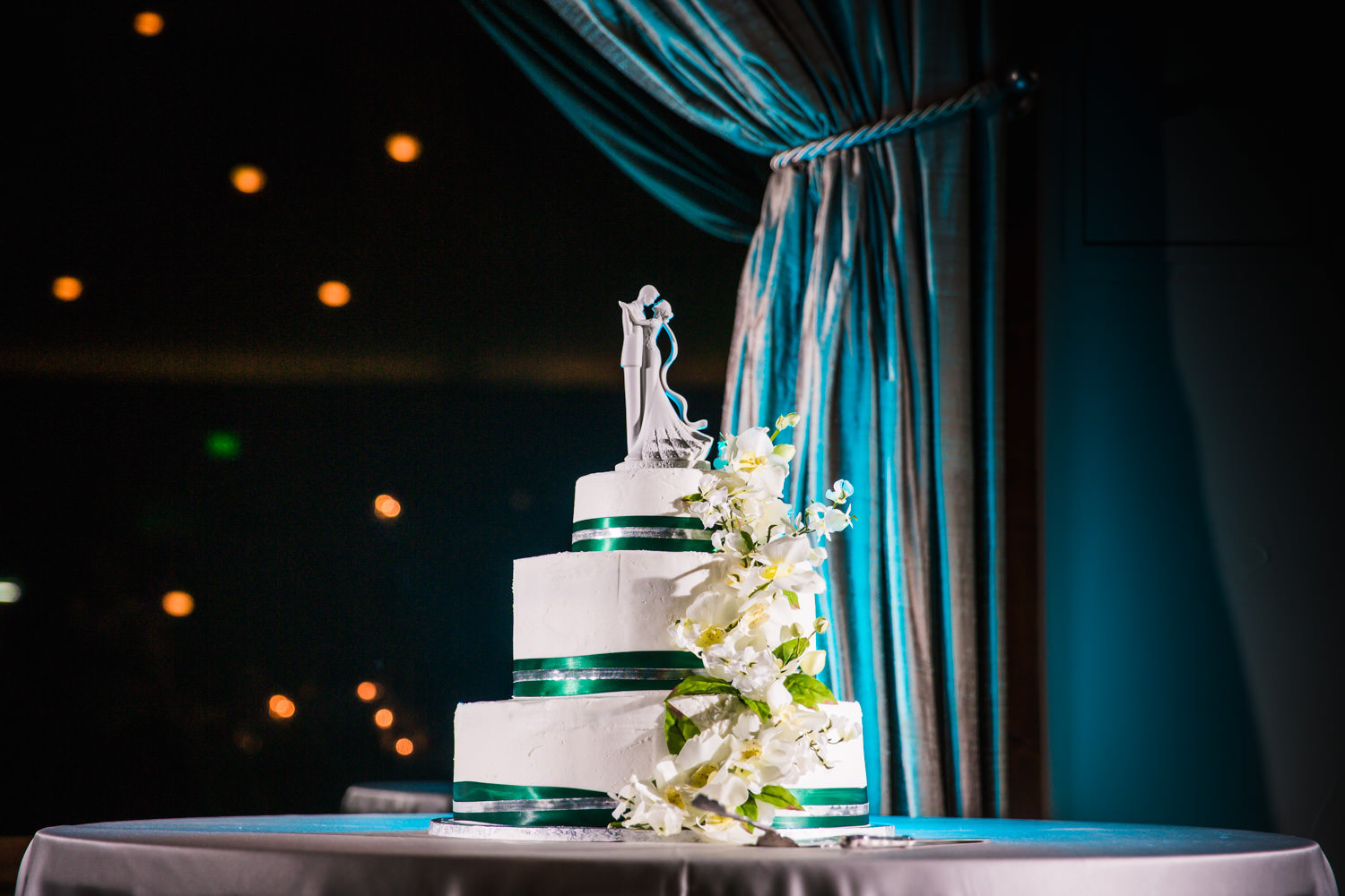 cielo at castle pines wedding, denver, photographed by JMGant Photography
