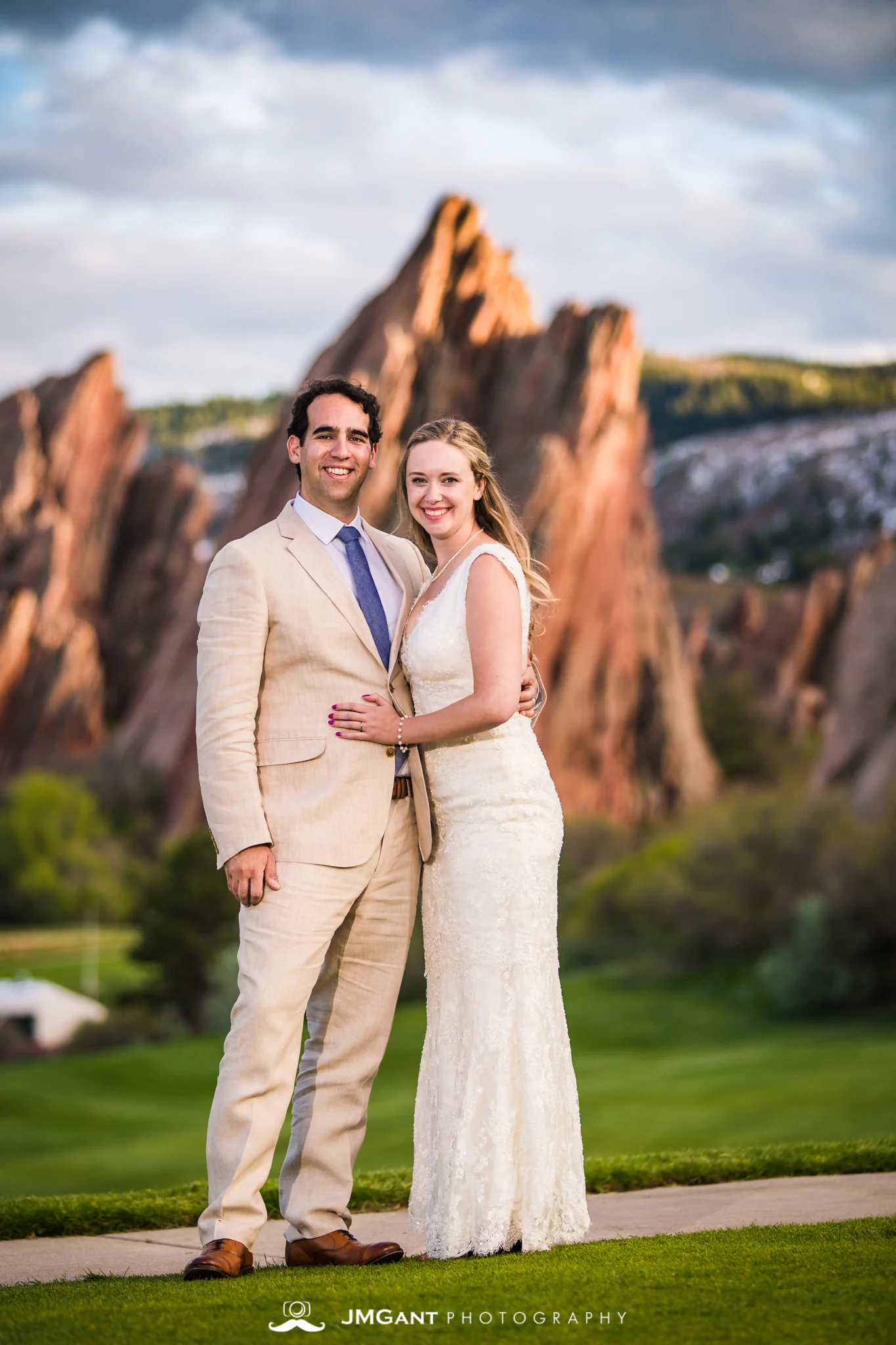Beautiful Jewish wedding at Arrowhead Golf Club