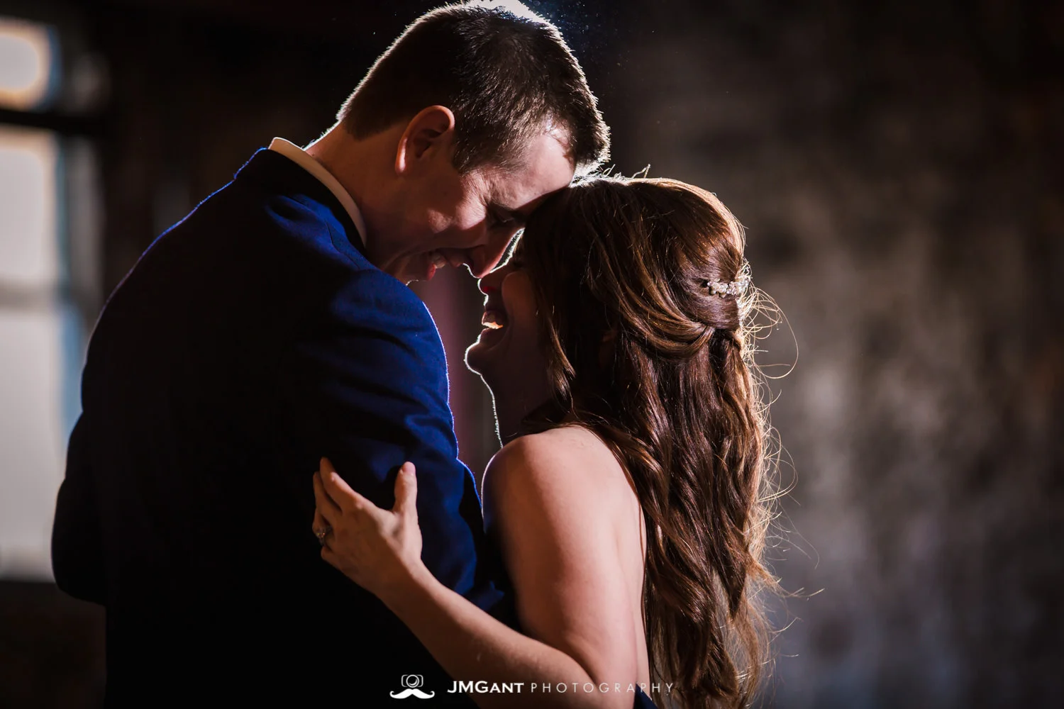 Anthony Chapel Wedding | dancing | Hot Springs Arkansas Wedding photographer | © JMGant Photography | http://www.jmgantphotography.com/