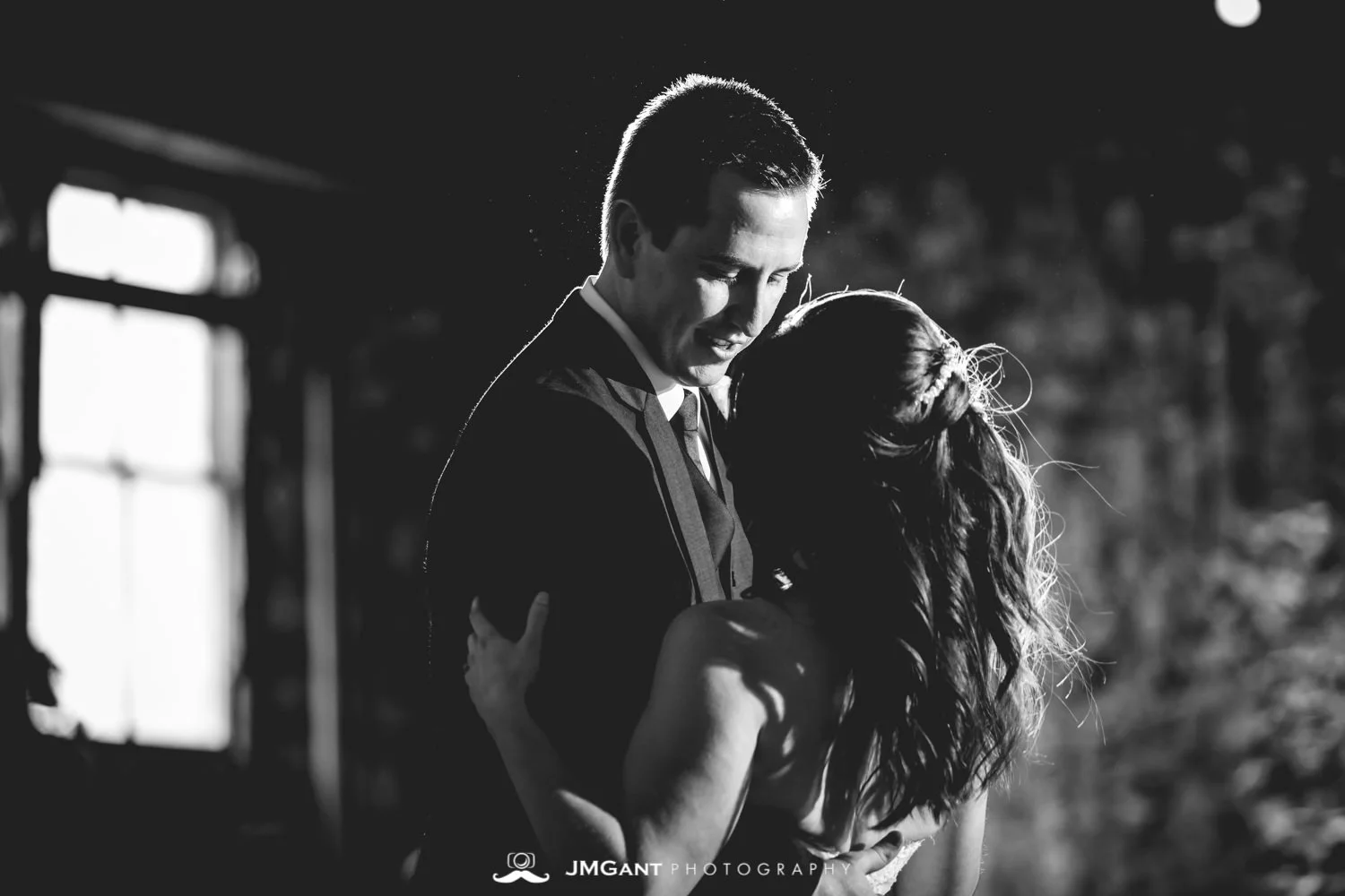 Anthony Chapel Wedding | dancing | Hot Springs Arkansas Wedding photographer | © JMGant Photography | http://www.jmgantphotography.com/