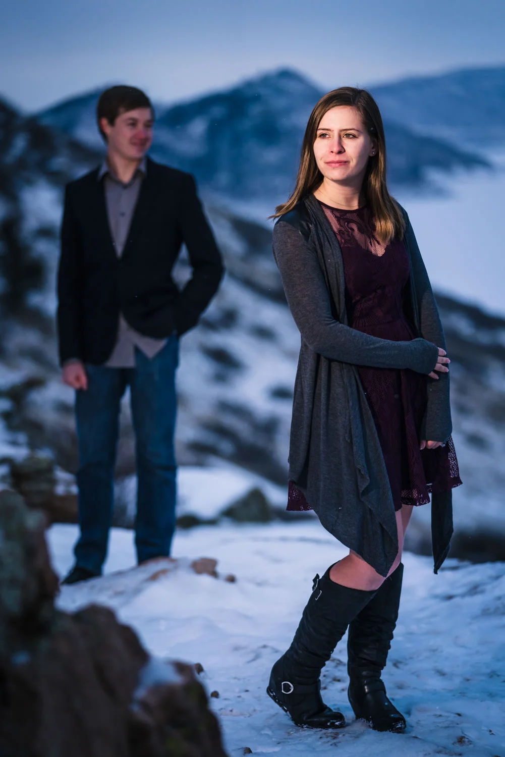 Winter snowy engagement pictures taken at the Horsetooth Reservoir in Fort Collins Colorado. Photographed by JMGant Photography.