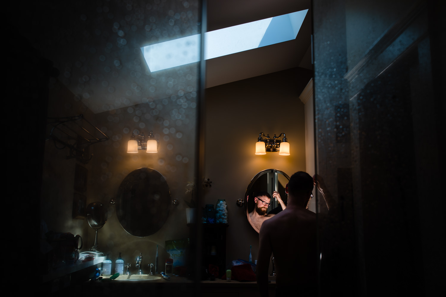 Getting ready for Boulder Colorado wedding at Sunrise Amphitheater by wedding photographer, JMGant Photography