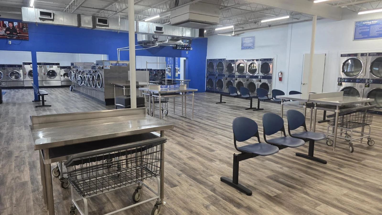 Laundry World at Gretna, Louisiana