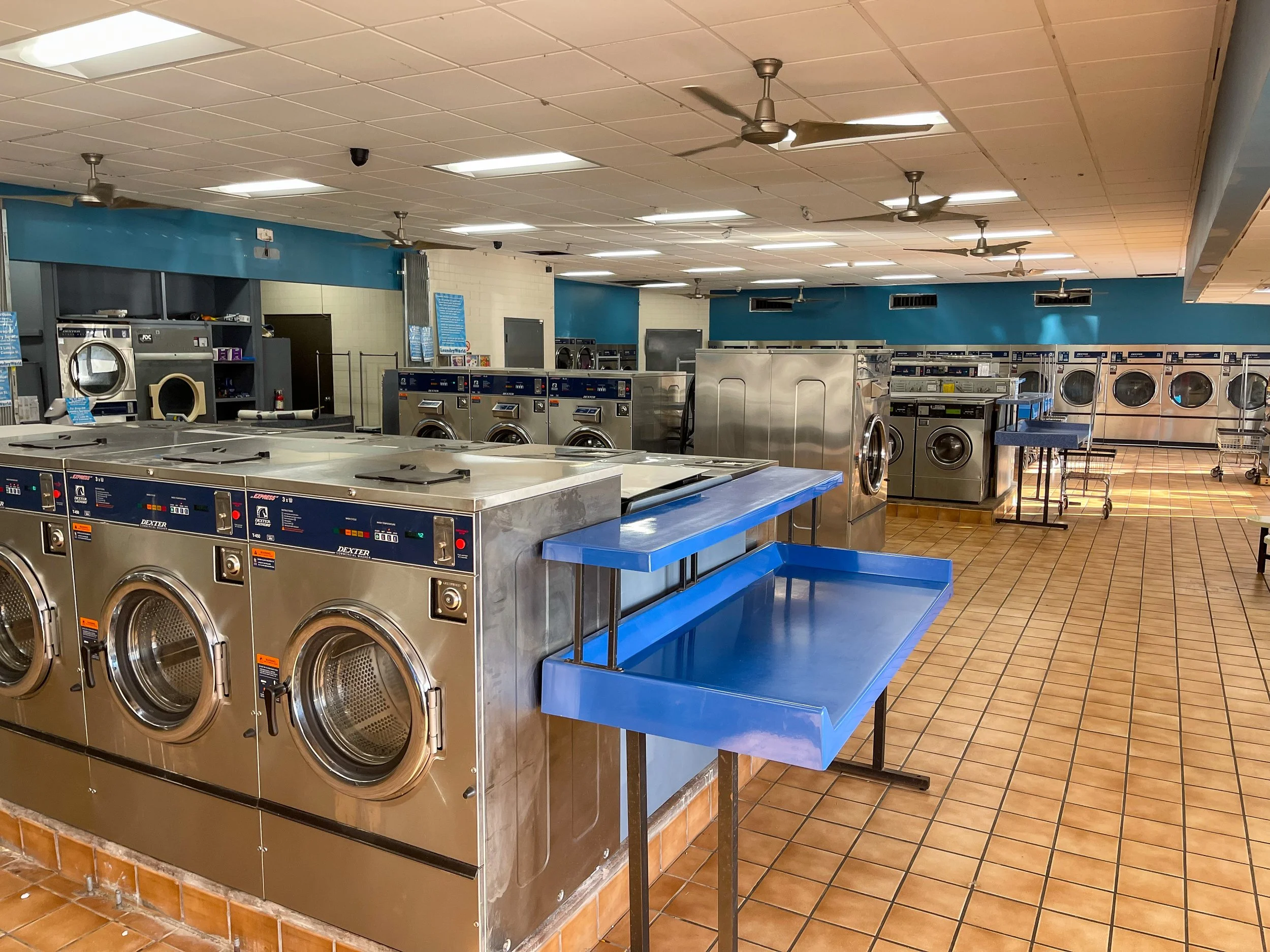 Self laundry near me facilities