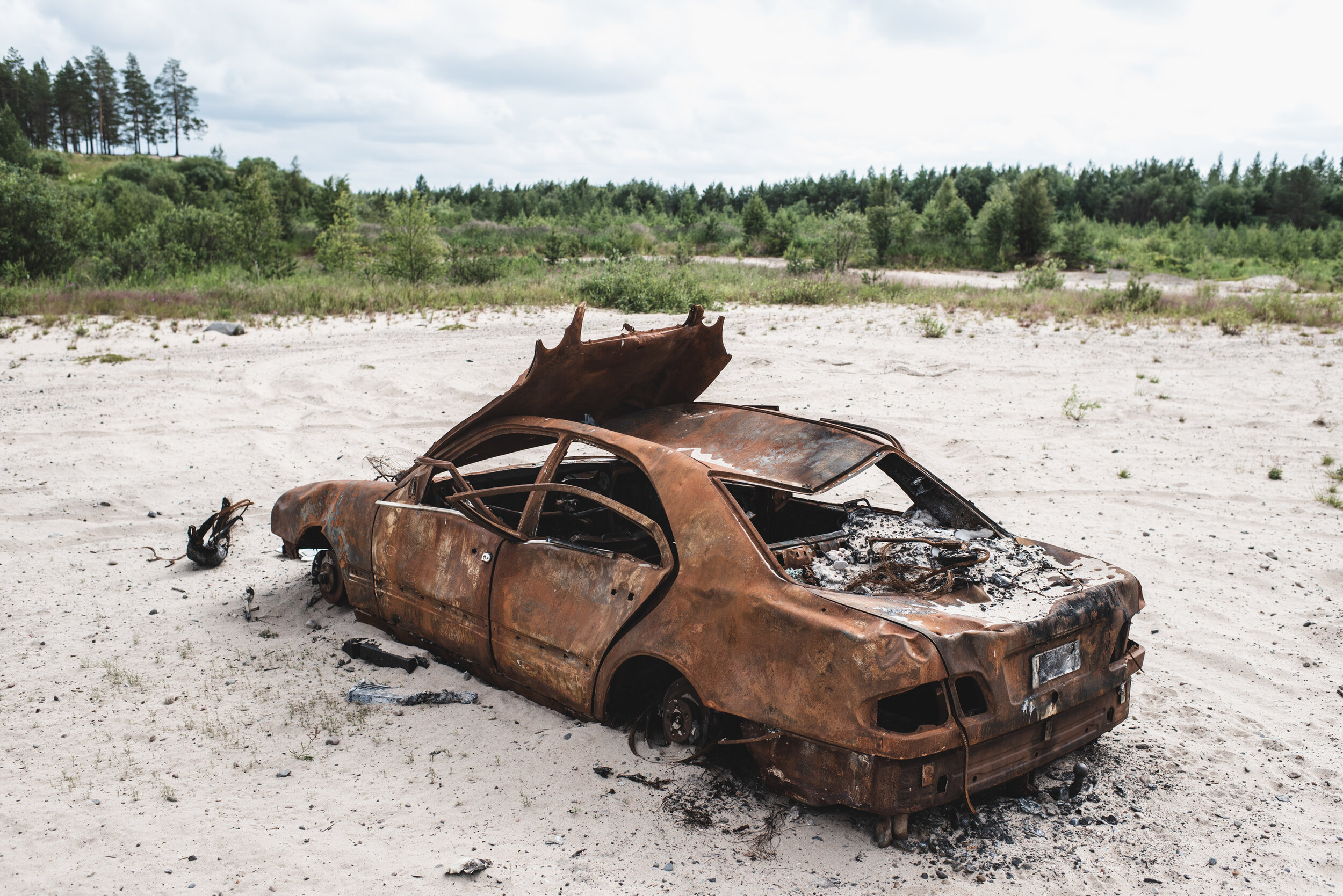 Haukipudas, 2019. It is almost a tradition to burn old cars in gravel pits. 
