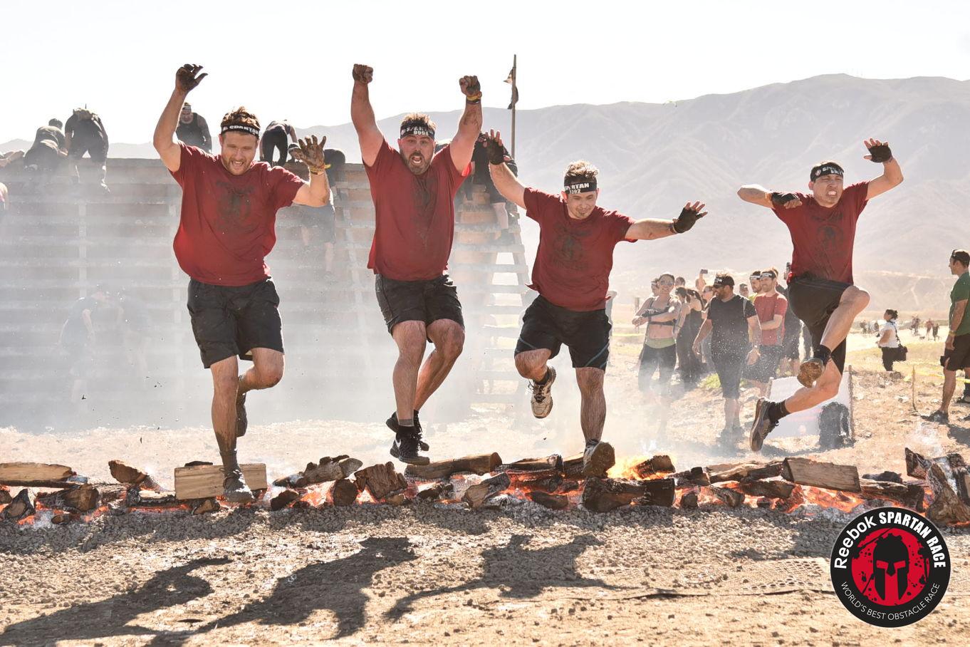 The CDR team of 'No Fear Engineers' completes the Spartan Run!