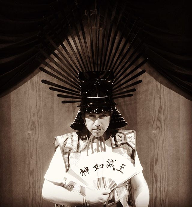 I&rsquo;m really gettin into this being in Japan thing 🇯🇵 .
.
.
.
@forcesoflight @yogawithjulio @julioandchristina @dididarlingofficial 
#travel #Japan #Japanese #samurai #travelgram #travelphotography #instatravel #travelblogger #julioandchristina